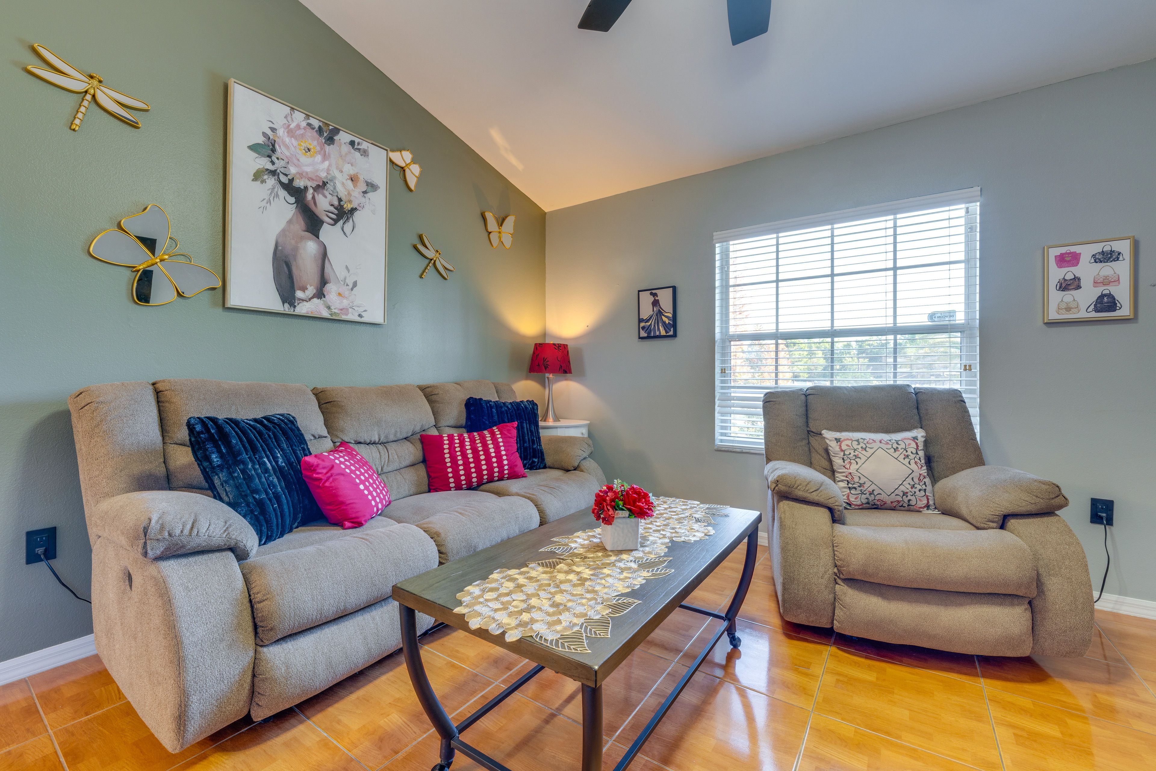 Living Room | Twin Sleeper Sofa