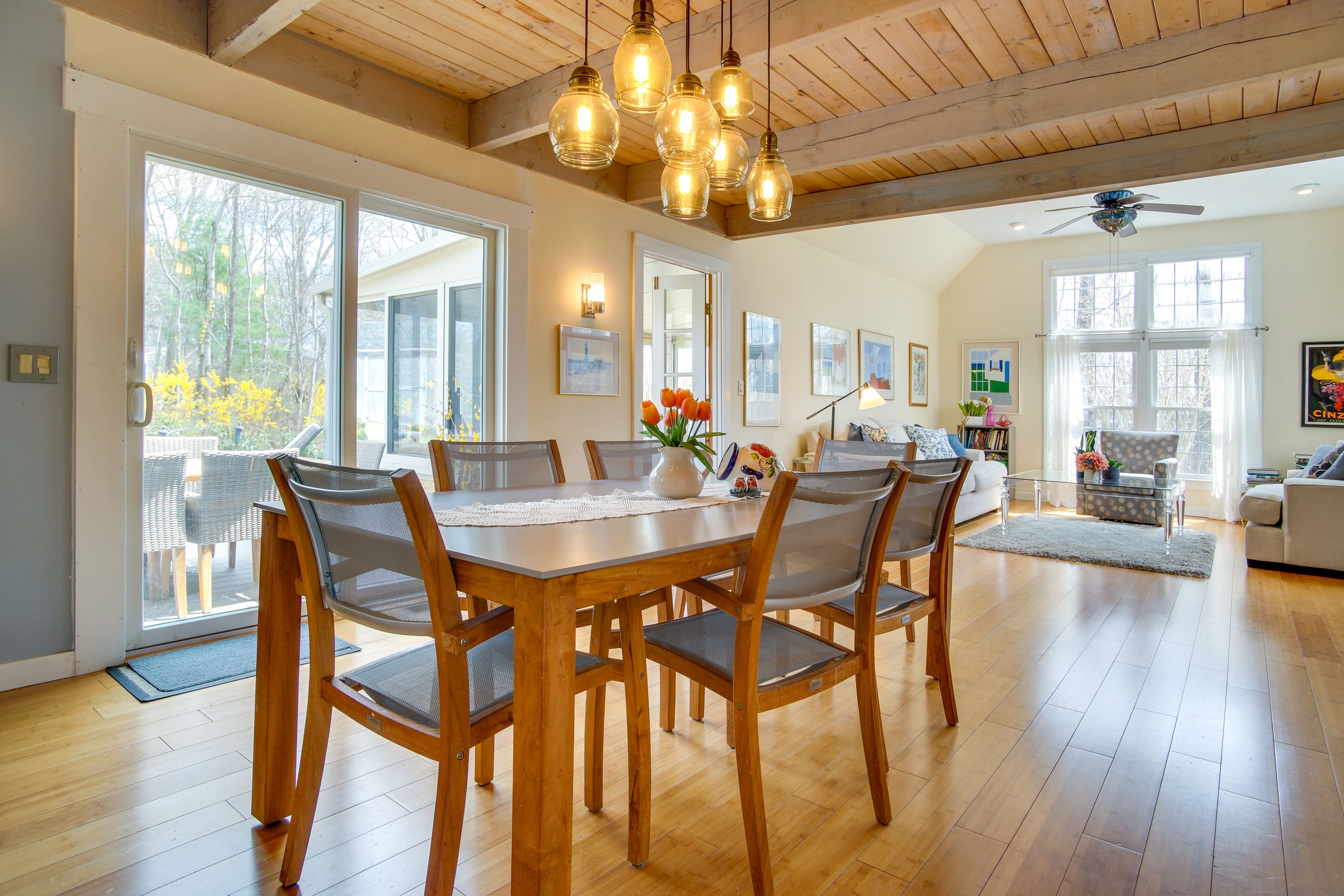 Dining Area | 1st Floor | Dishes & Flatware Provided