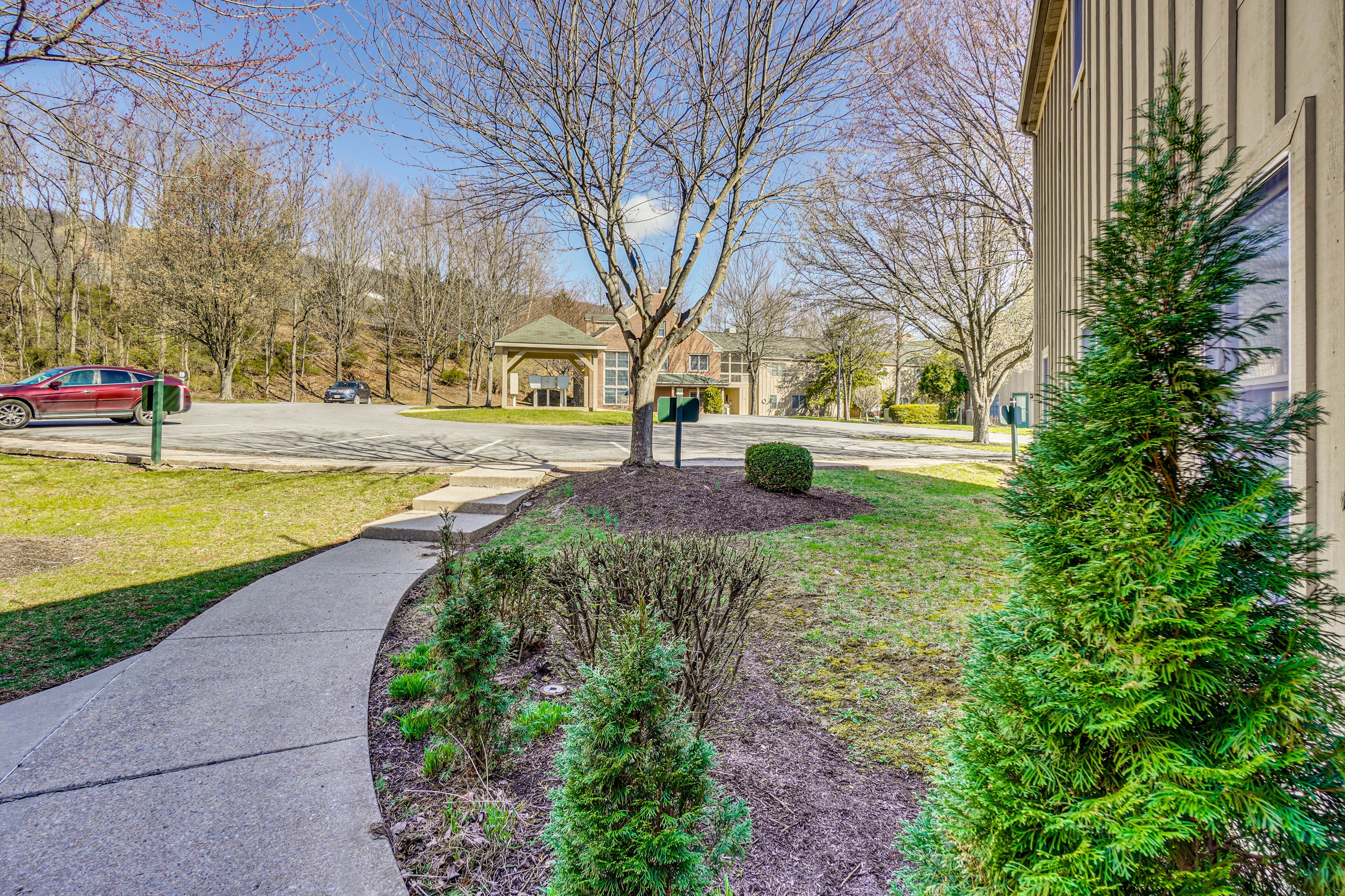 Parking | Assigned Spaces (2 Vehicles)