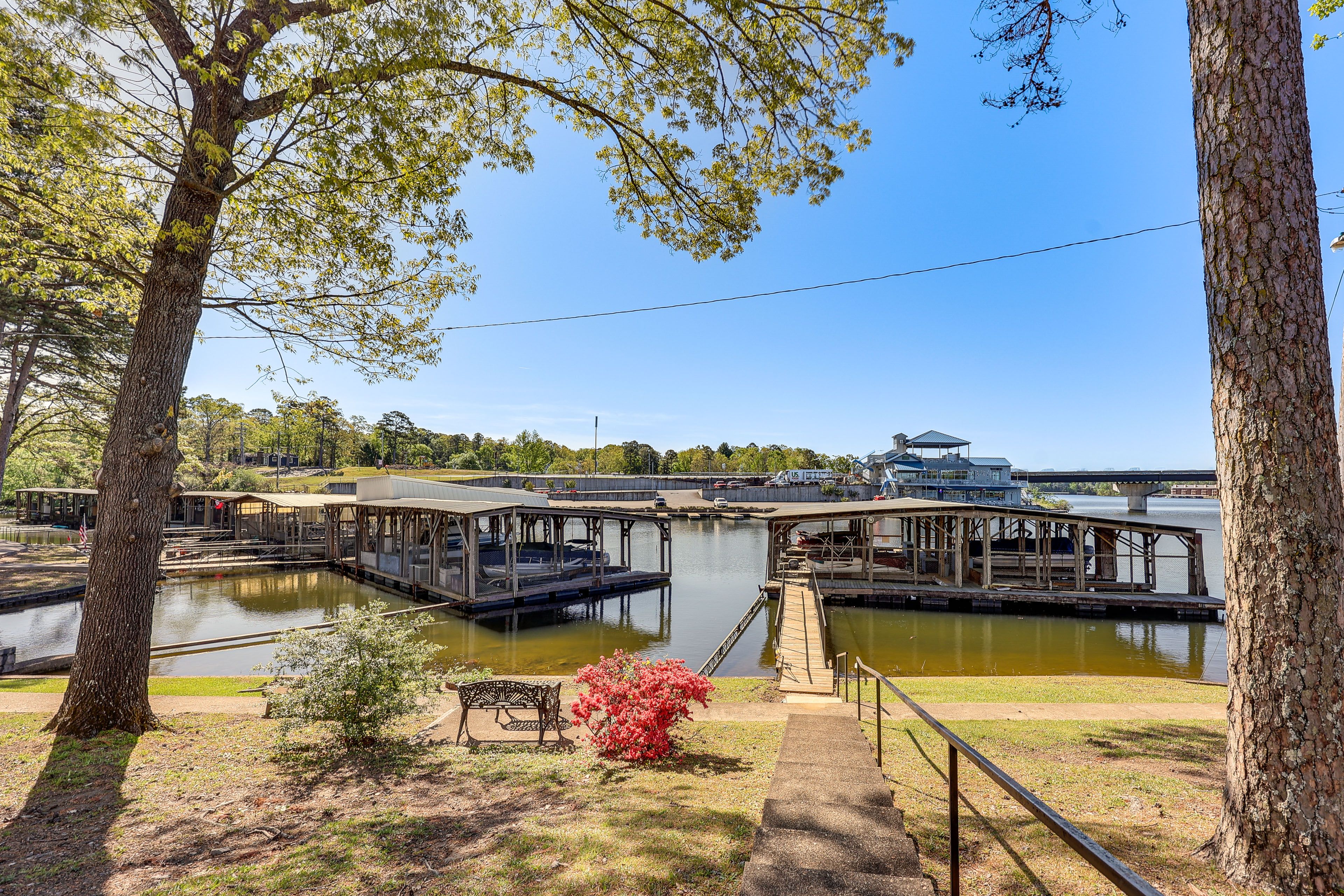 Community Boat Docks | Lake Hamilton Access