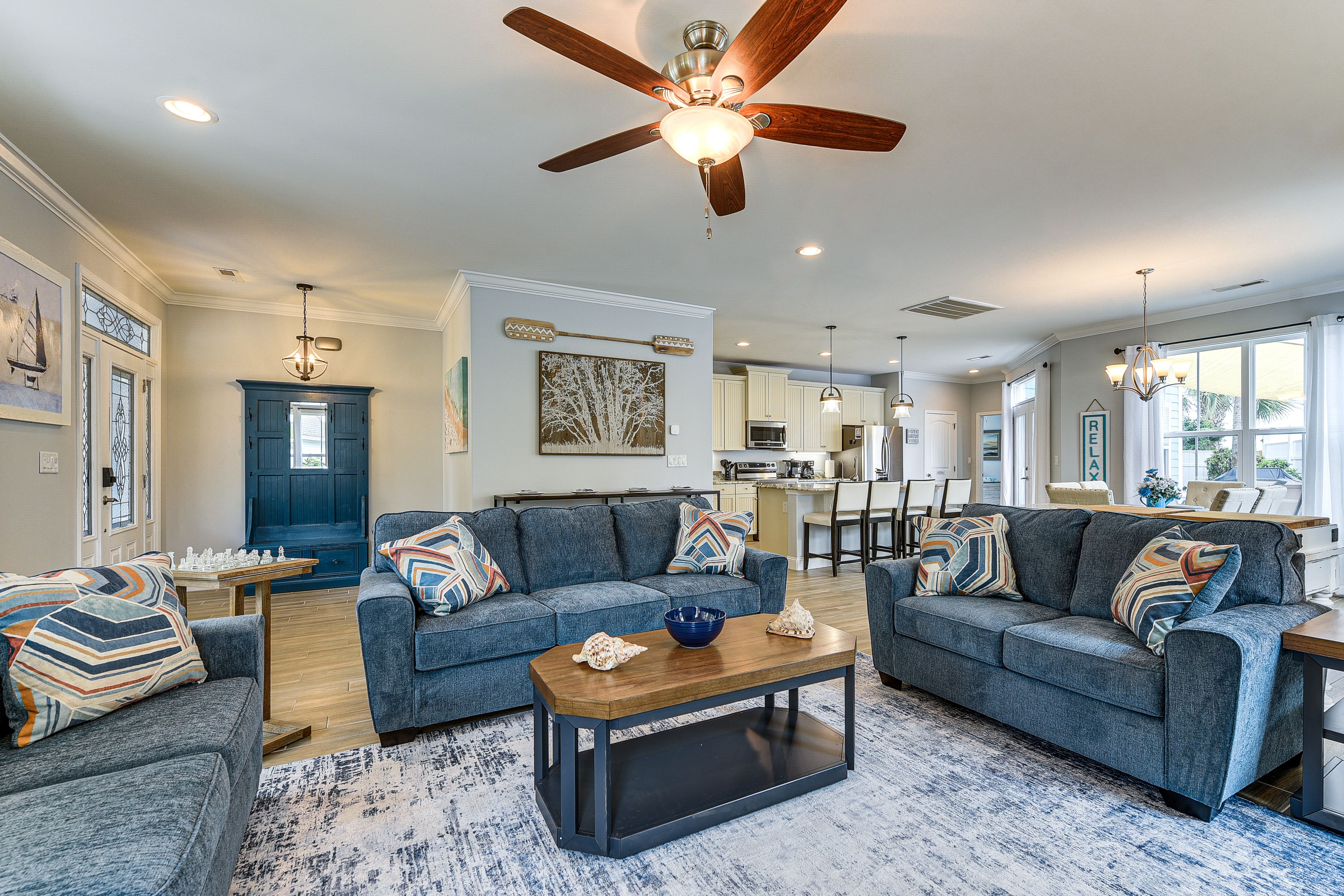 Interior | Open Floor Plan | Free WiFi