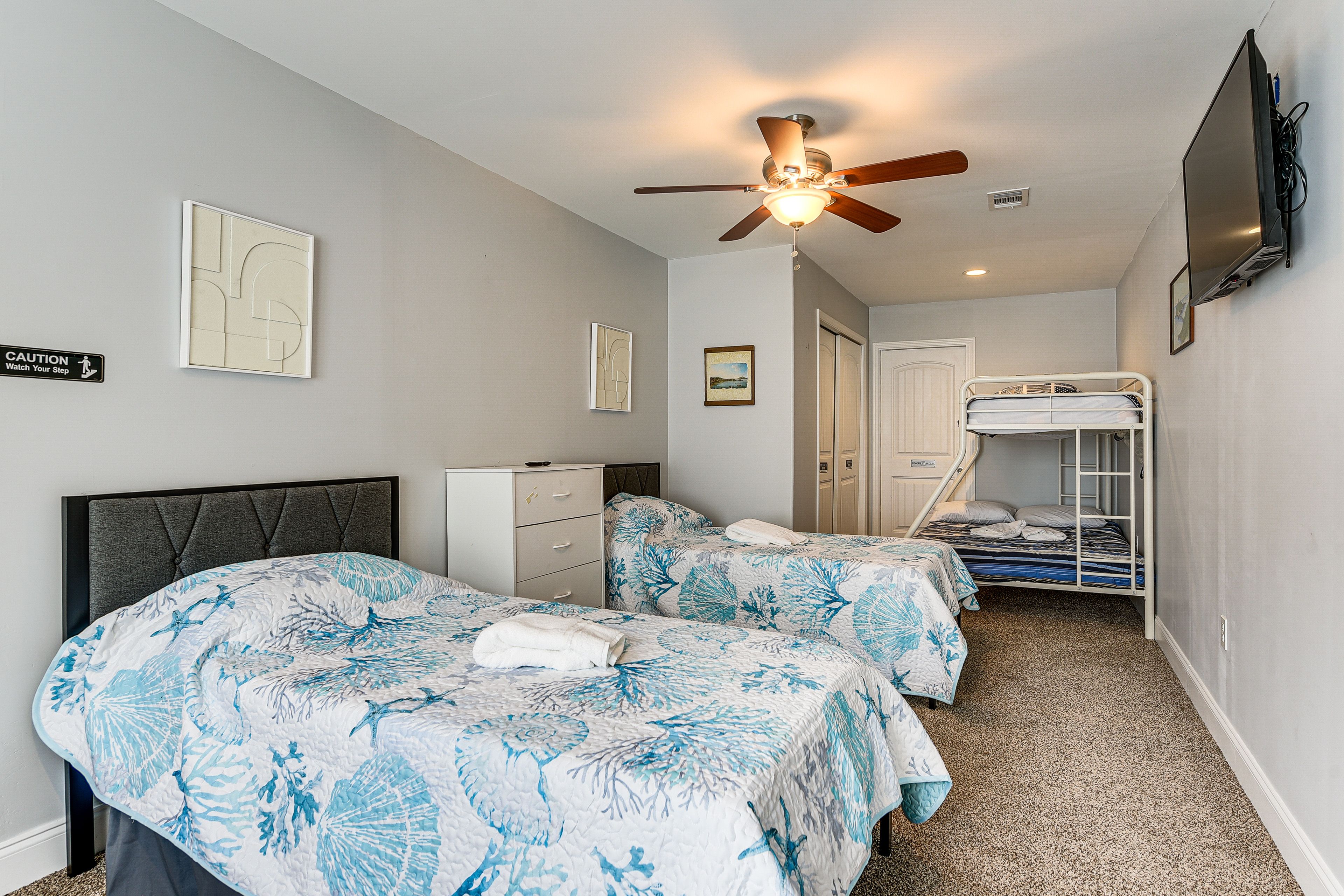 Bedroom 4 | 2 Twin Beds | Twin/Full Bunk Bed | 2nd Floor