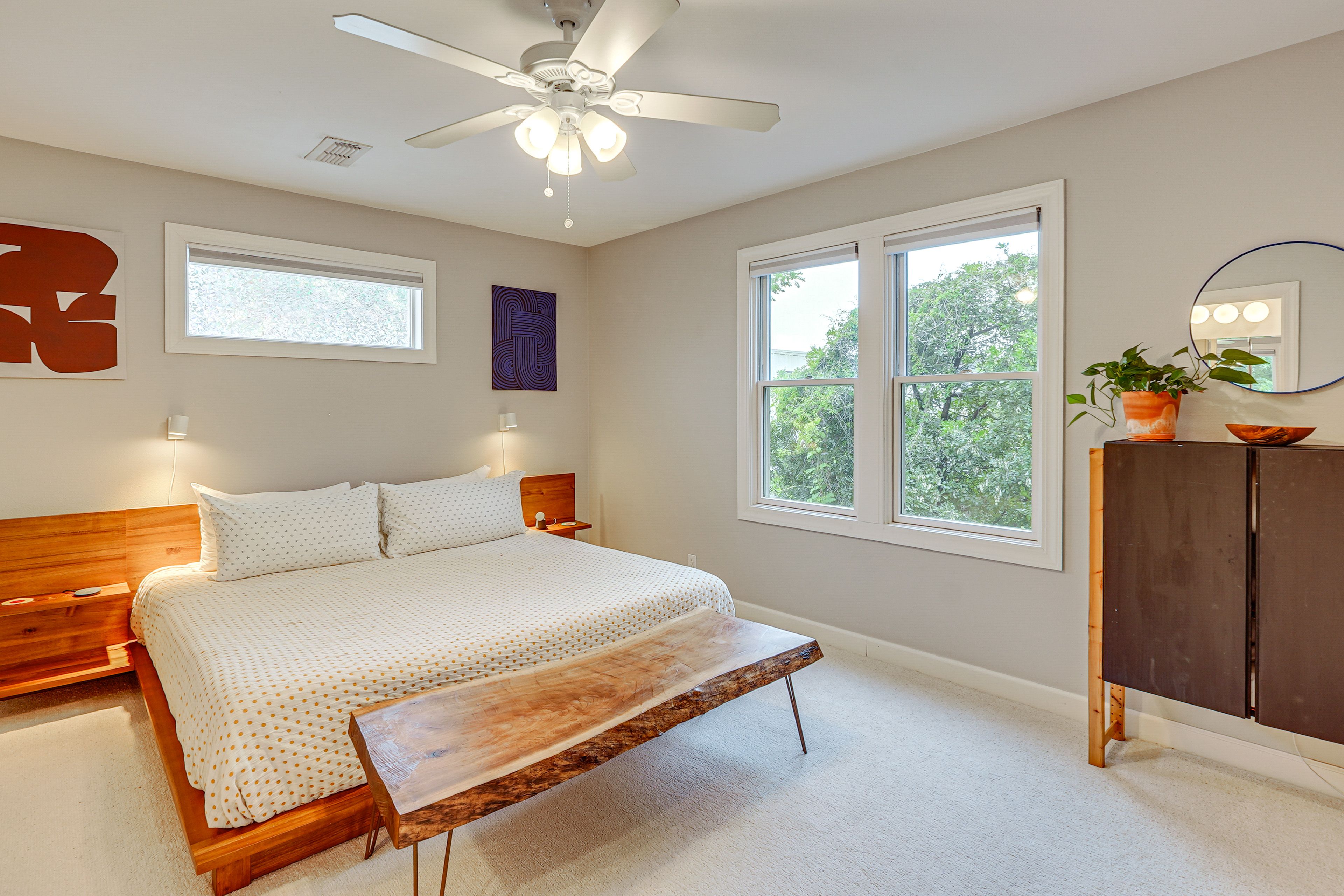 Bedroom 1 | King Bed | En-Suite Bathroom