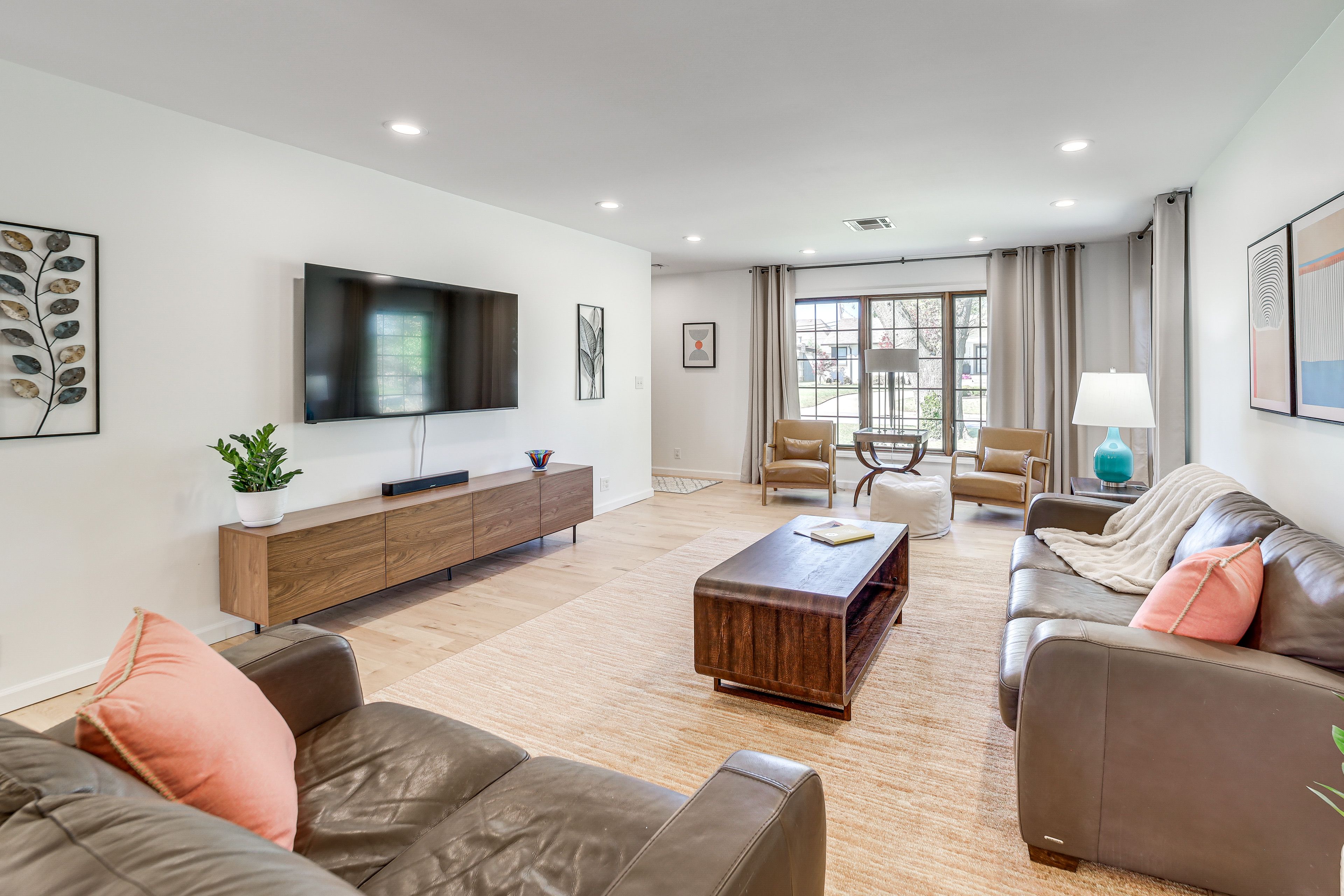 Property Interior | Single-Story Home | Garage Game Room w/ Ping-Pong Table