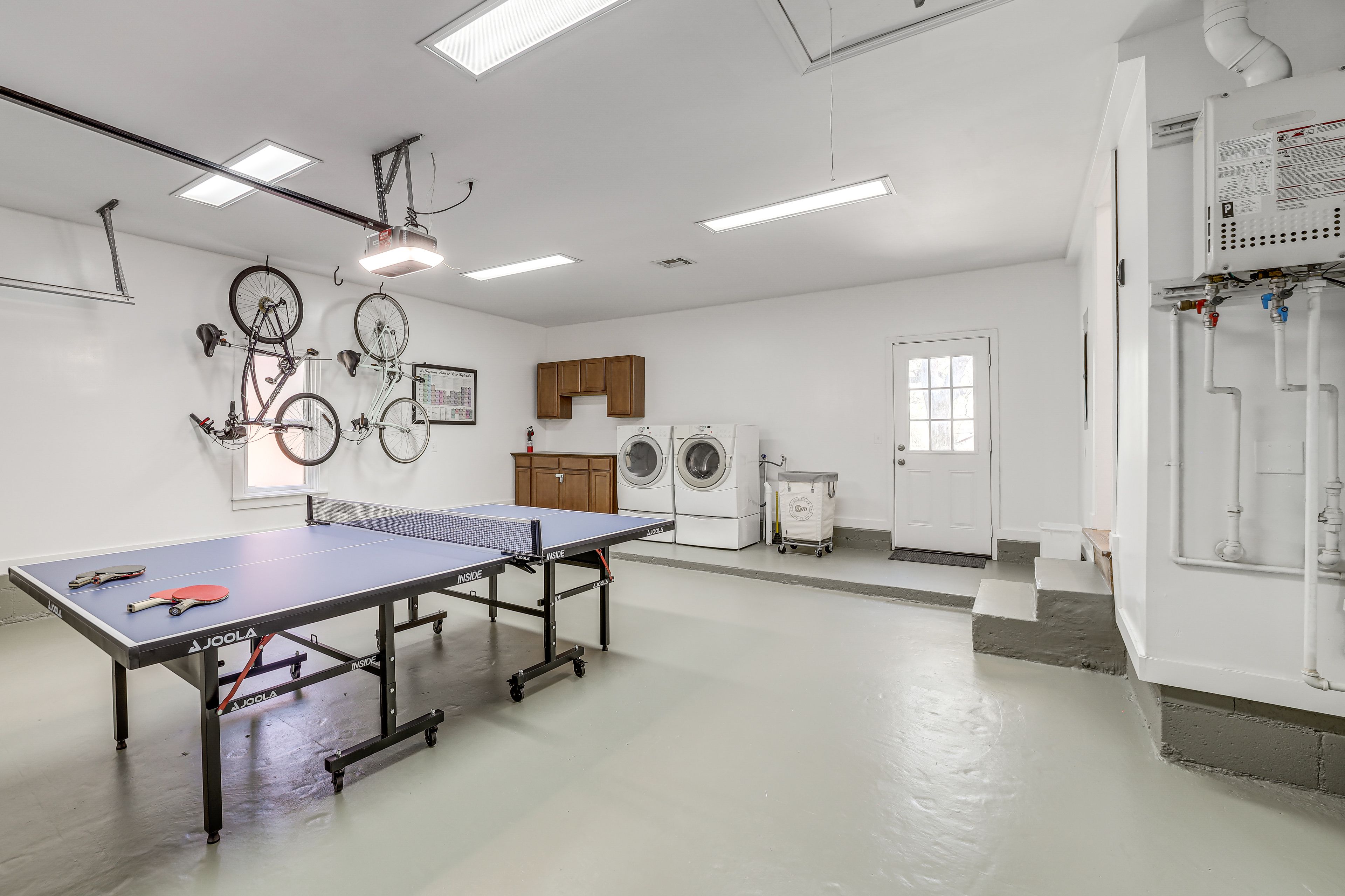 Garage | Game Room | Laundry Room