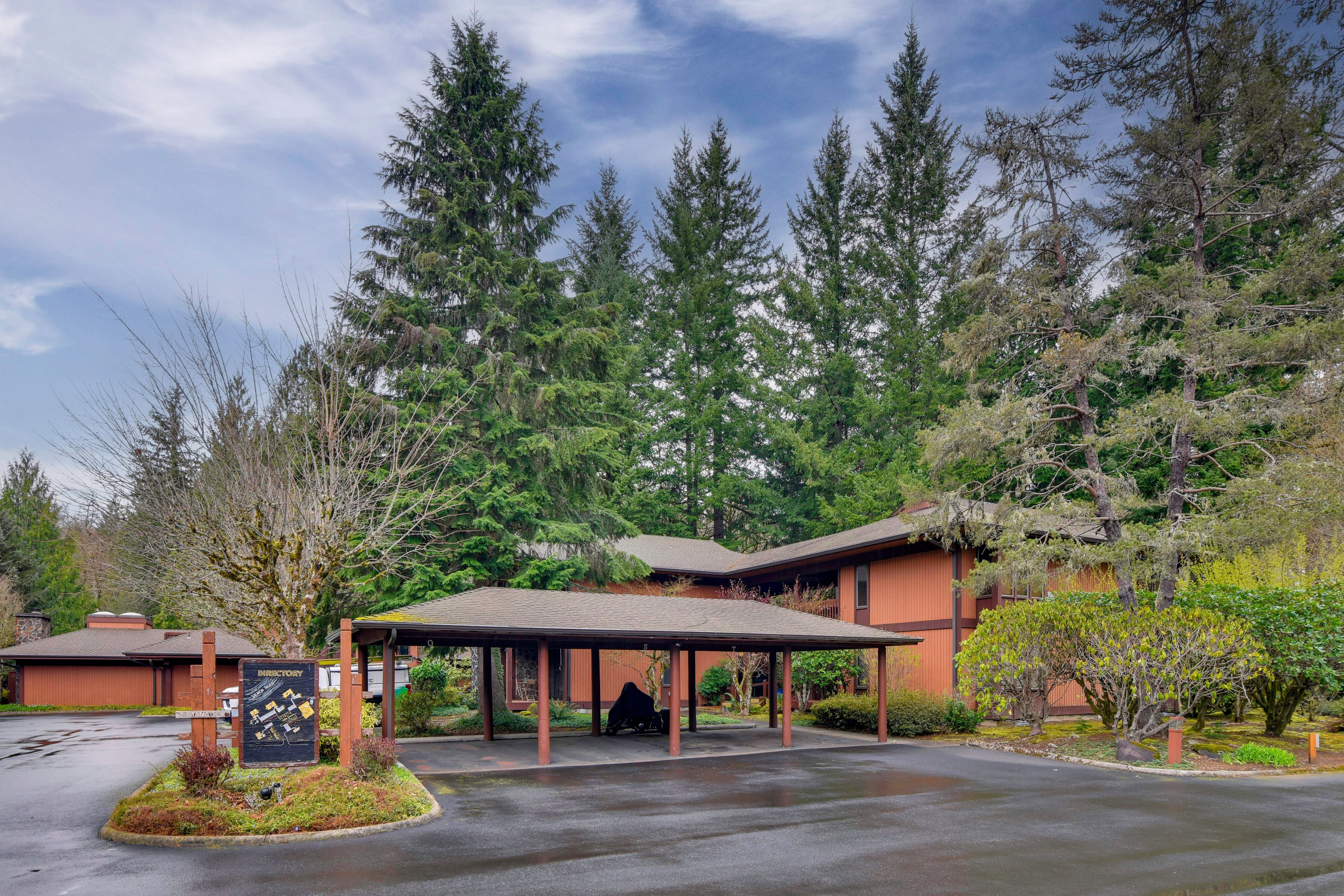 Parking | Designated Spot (1 Vehicle) | Community Lot (First-Come, First-Served)