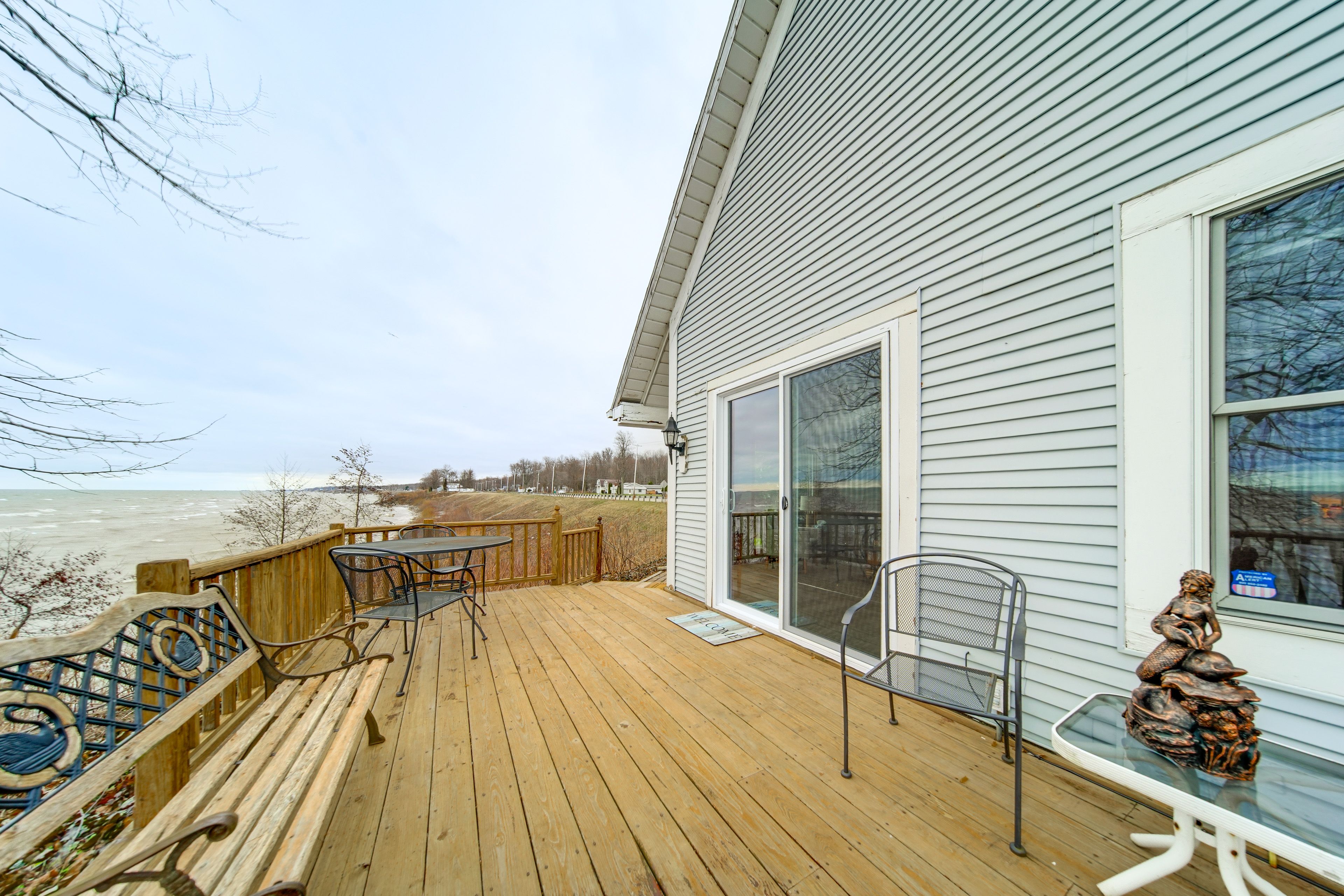 Lakefront Deck