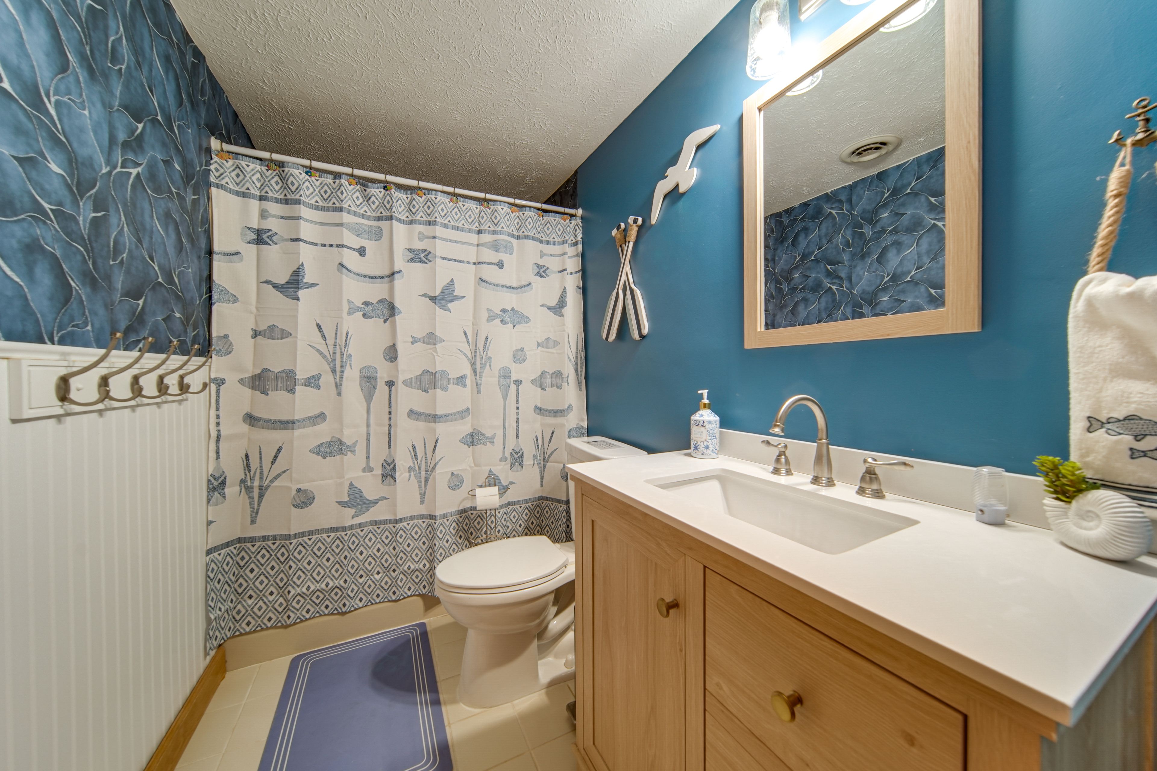 Bathroom | 1st Floor