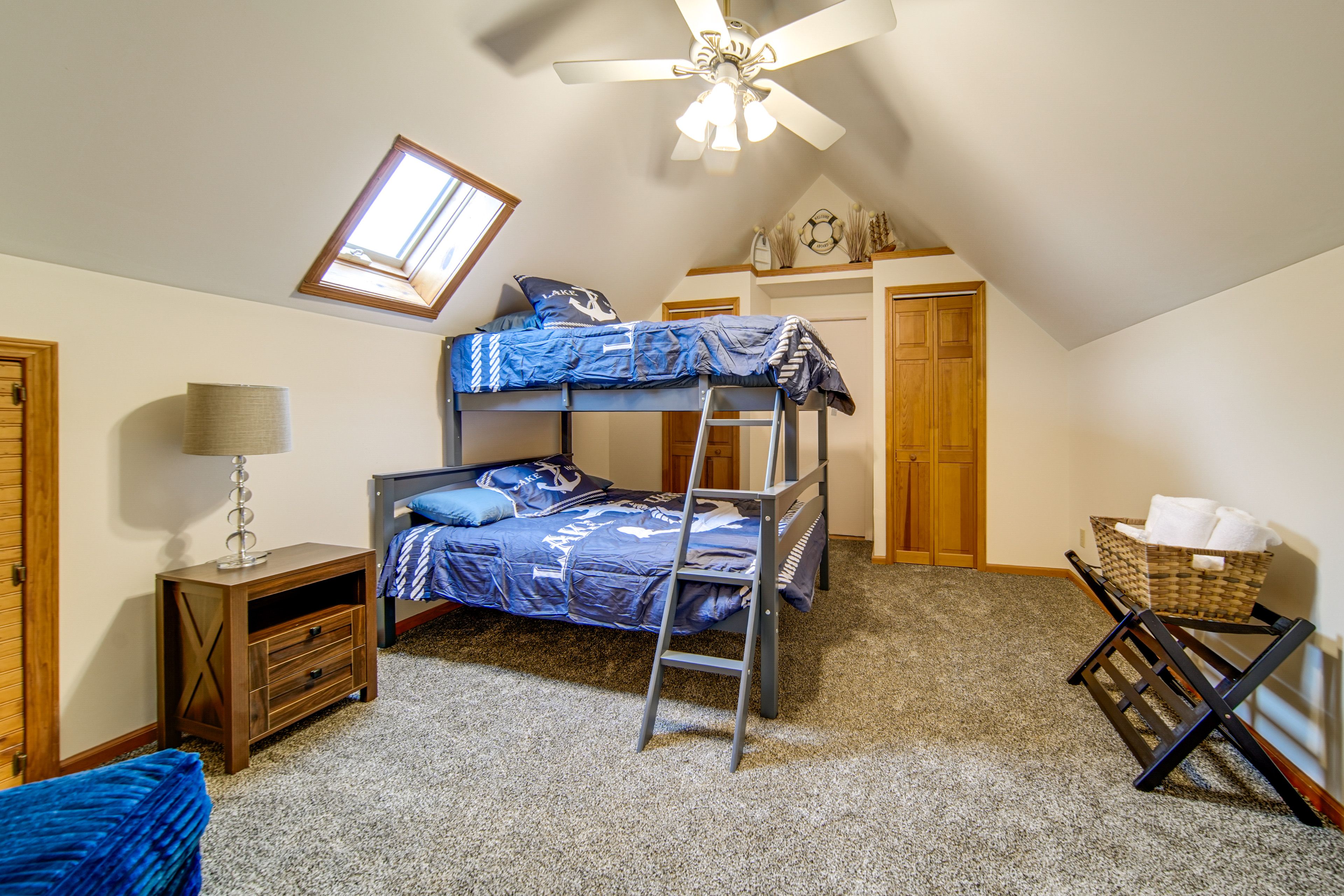 Bedroom 3 | Twin/Full Bunk Bed | 2nd Floor