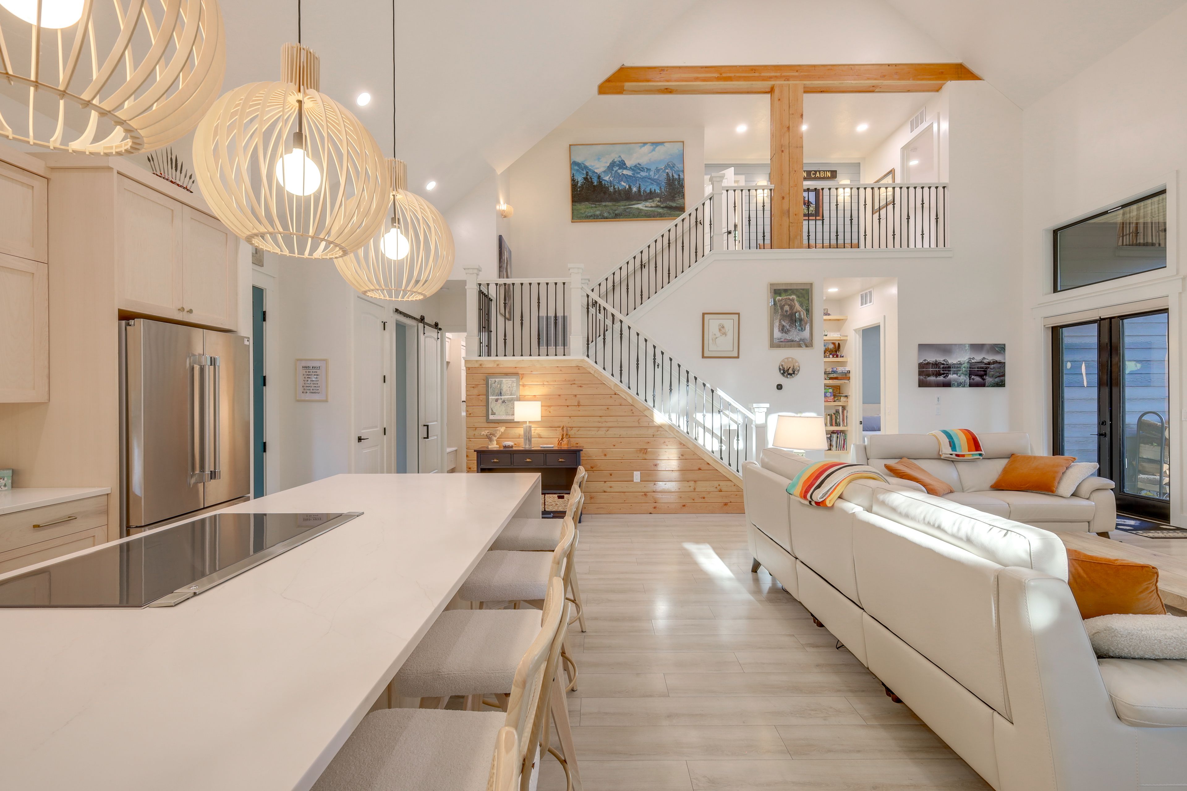 Breakfast Bar | Kitchen | 1st Floor