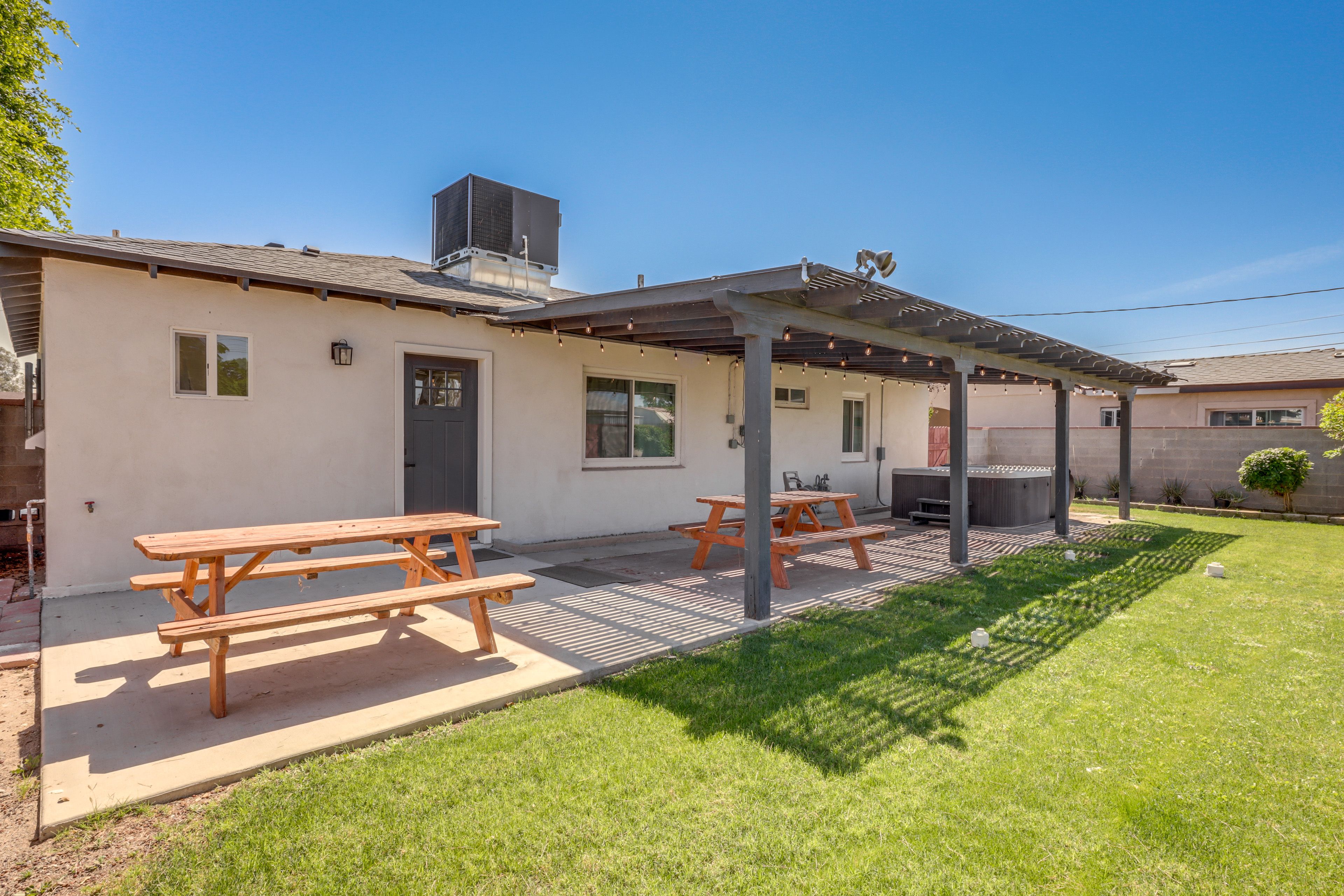 Patio | Picnic Tables