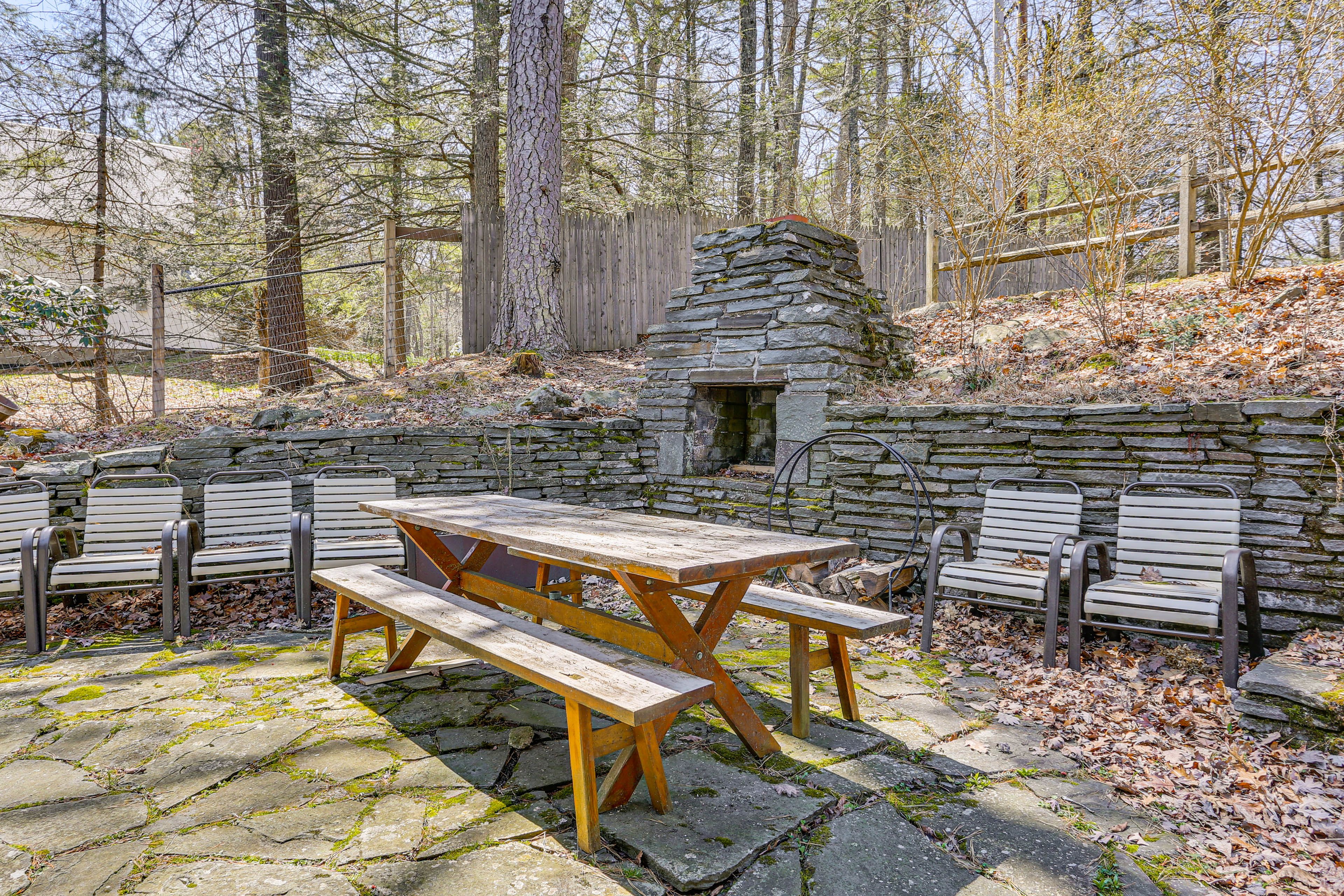 Patio | Picnic Area