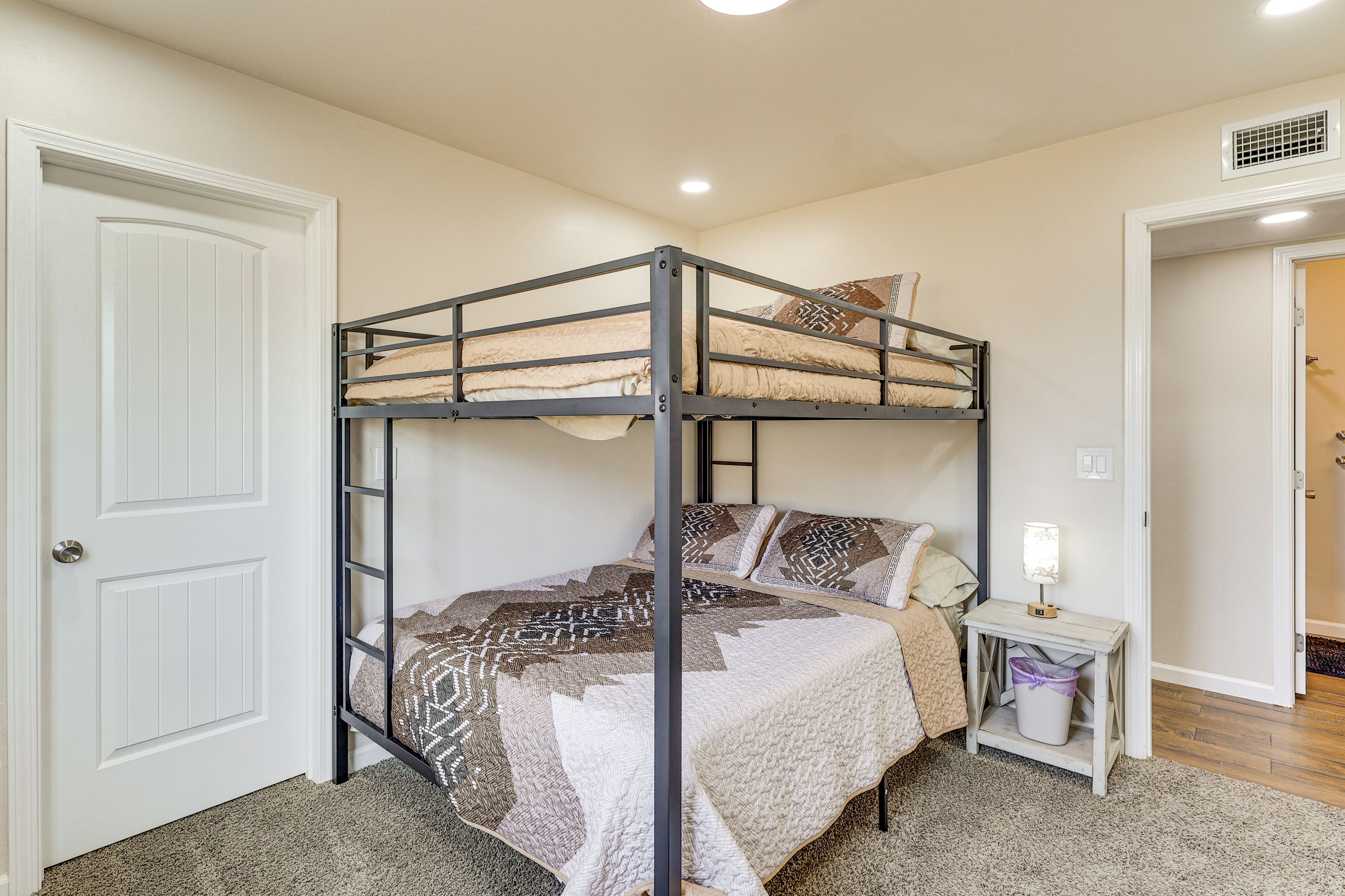 Bedroom 3 | Queen Bunk Bed w/ Twin Trundle