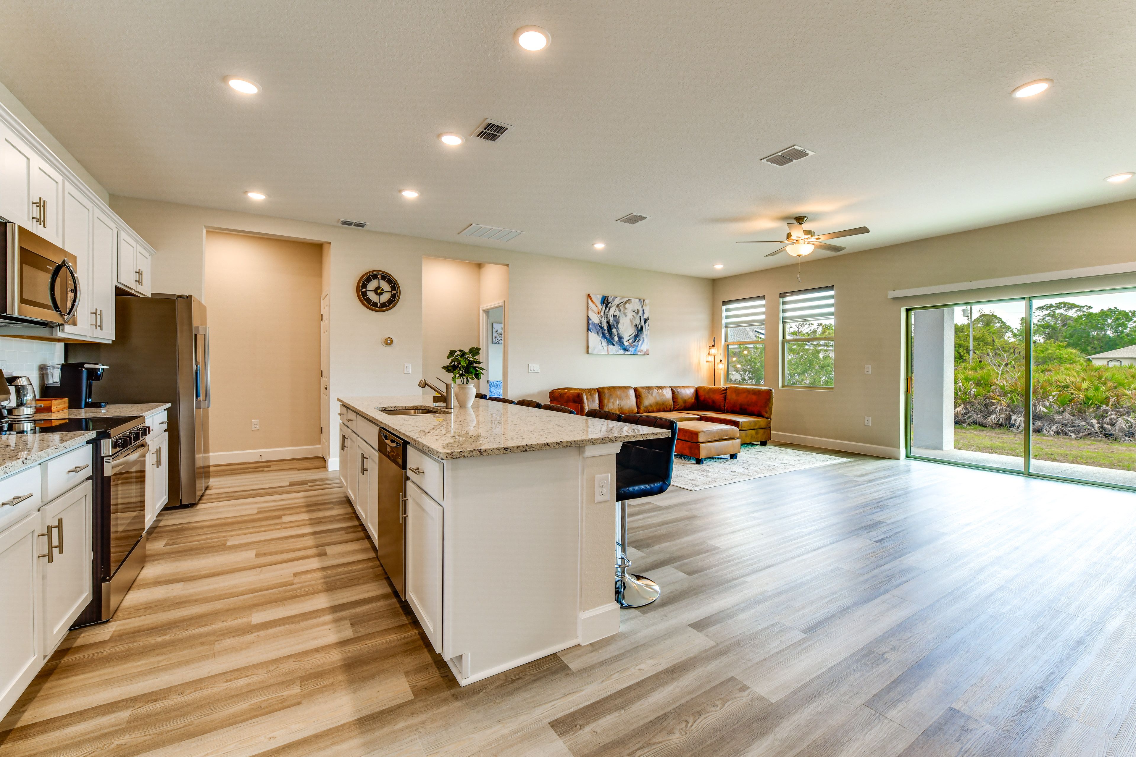 Kitchen | Keurig Coffee Maker | Breakfast Bar