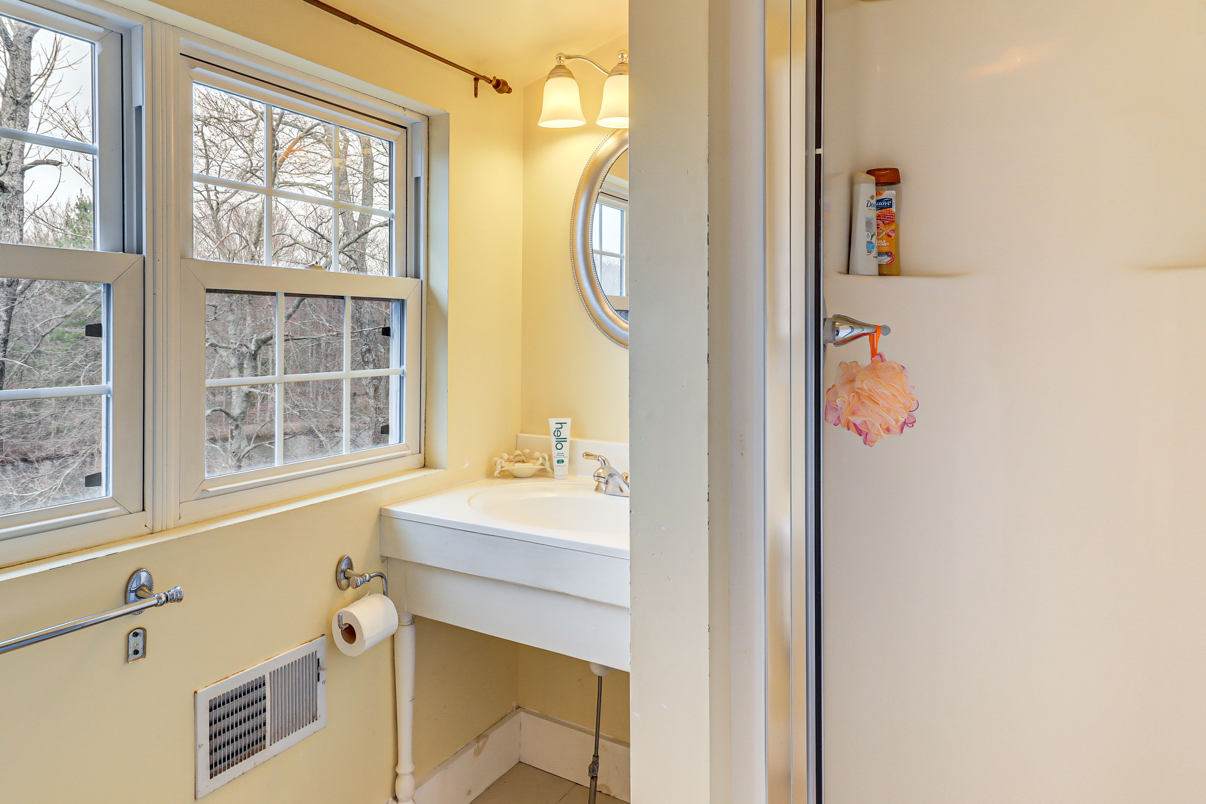En-Suite Bathroom | 3rd Floor