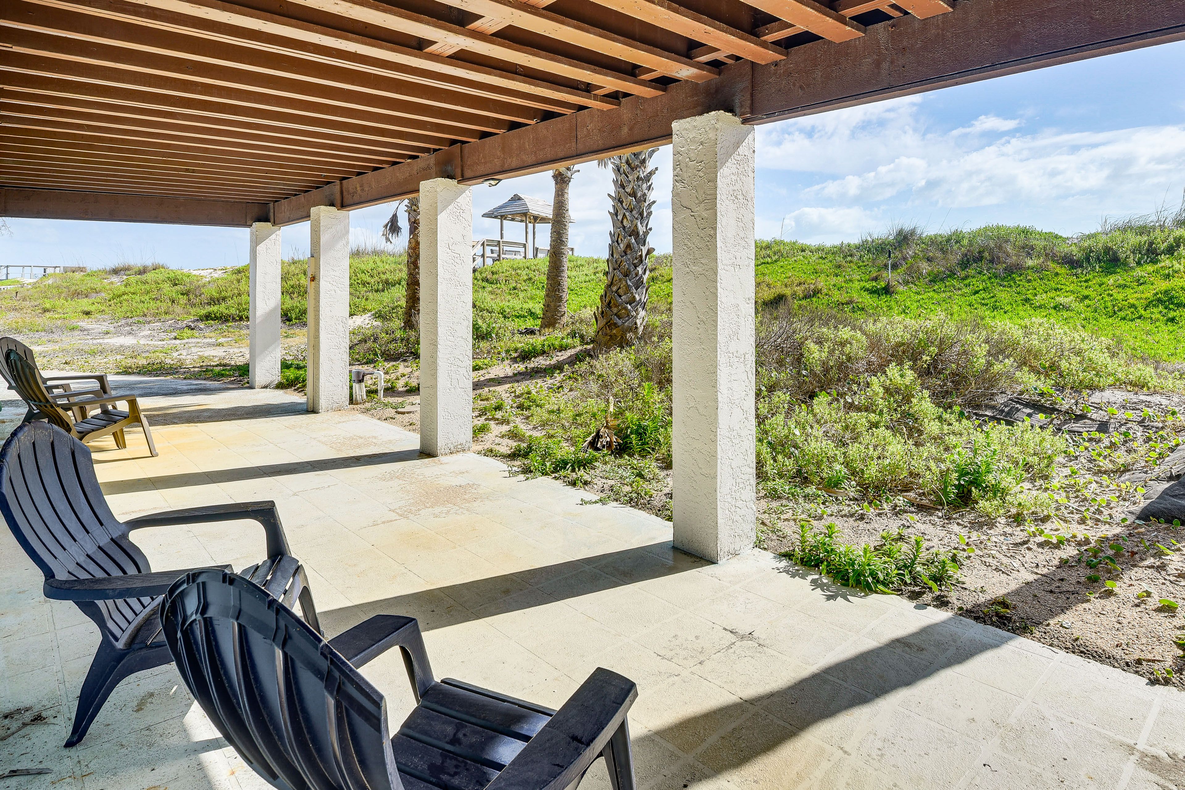 Covered Patio | 1st Floor