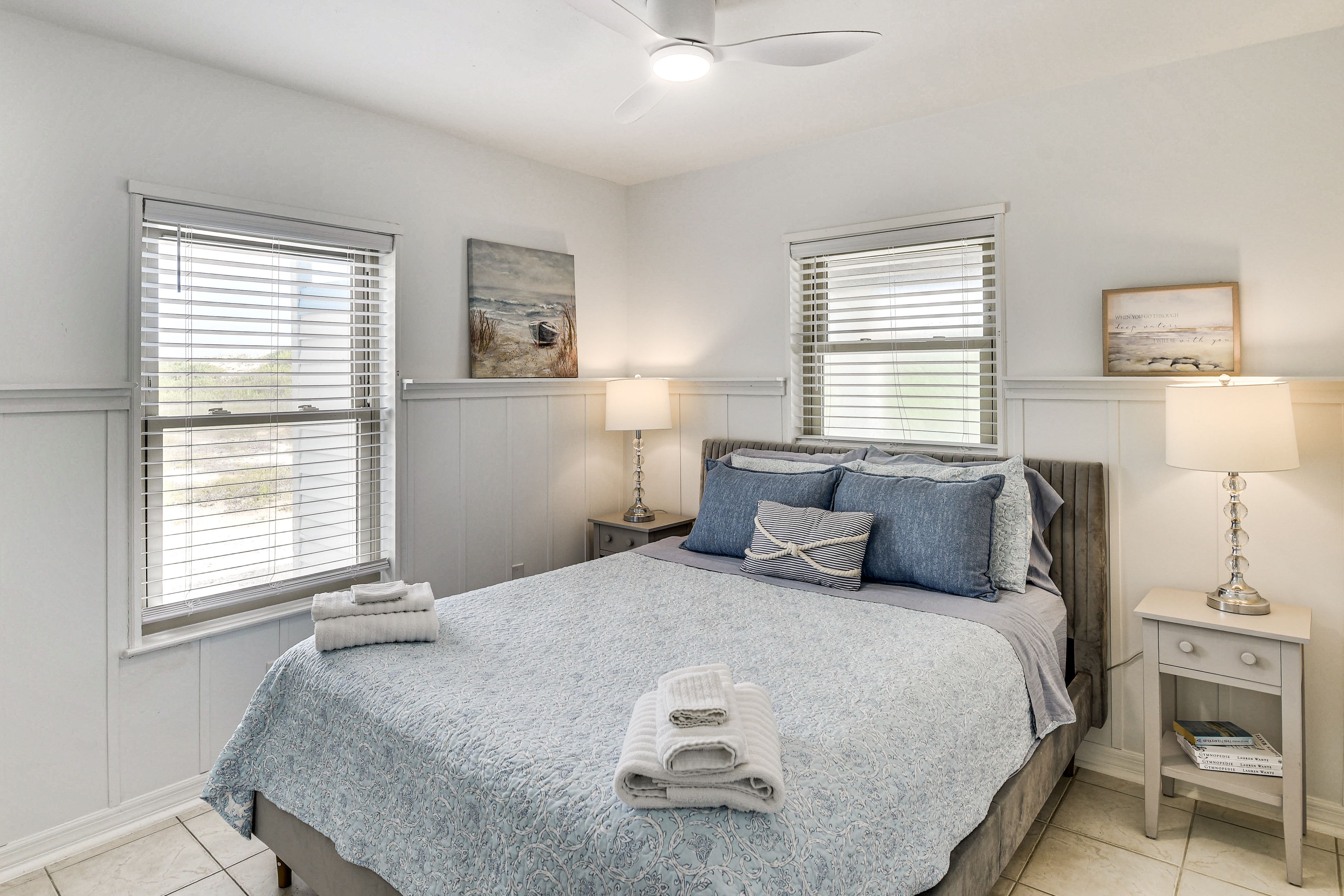 Bedroom 3 | Queen Bed | 1st Floor