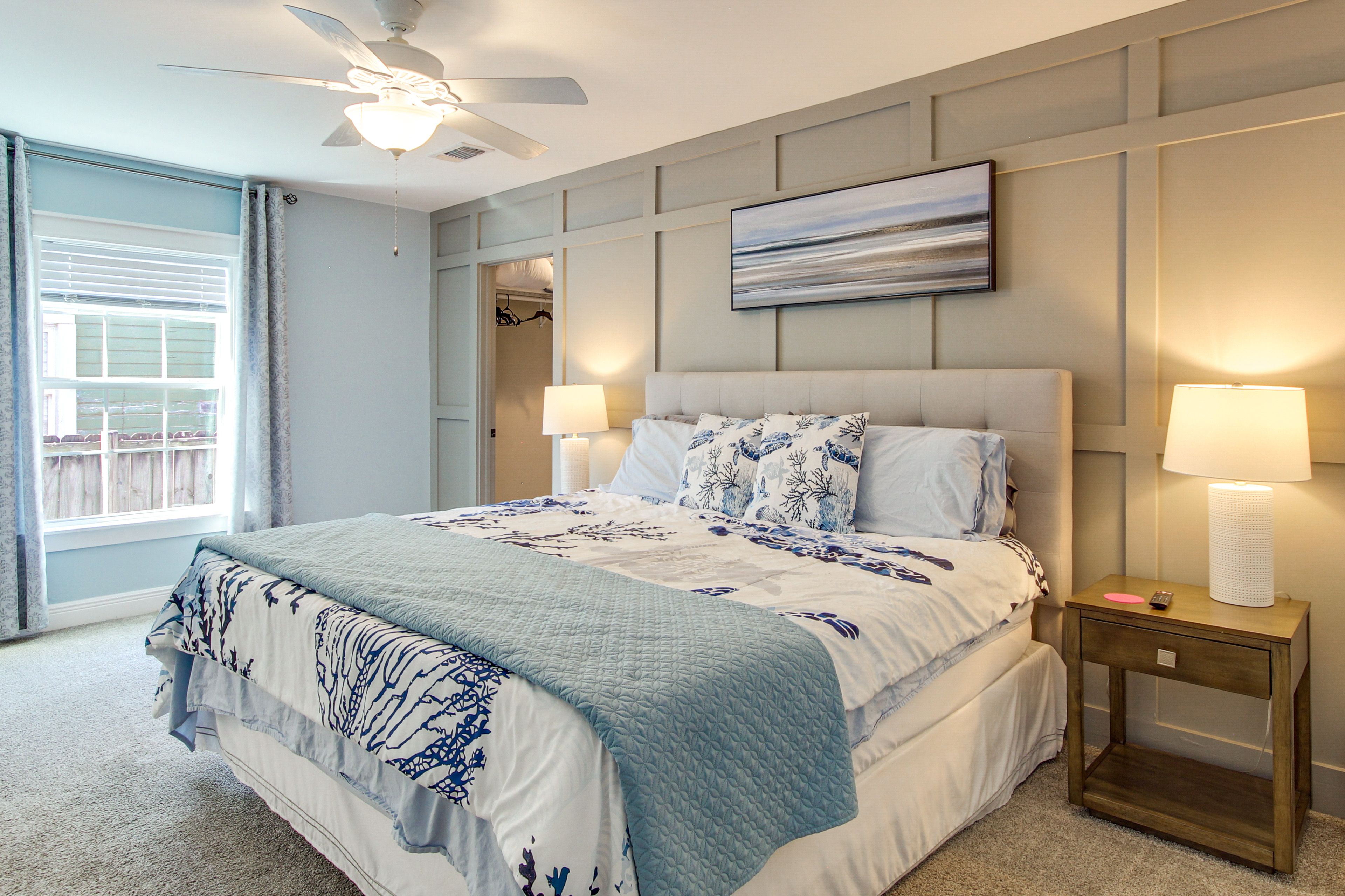 Bedroom 1 | King Bed | Smart TV