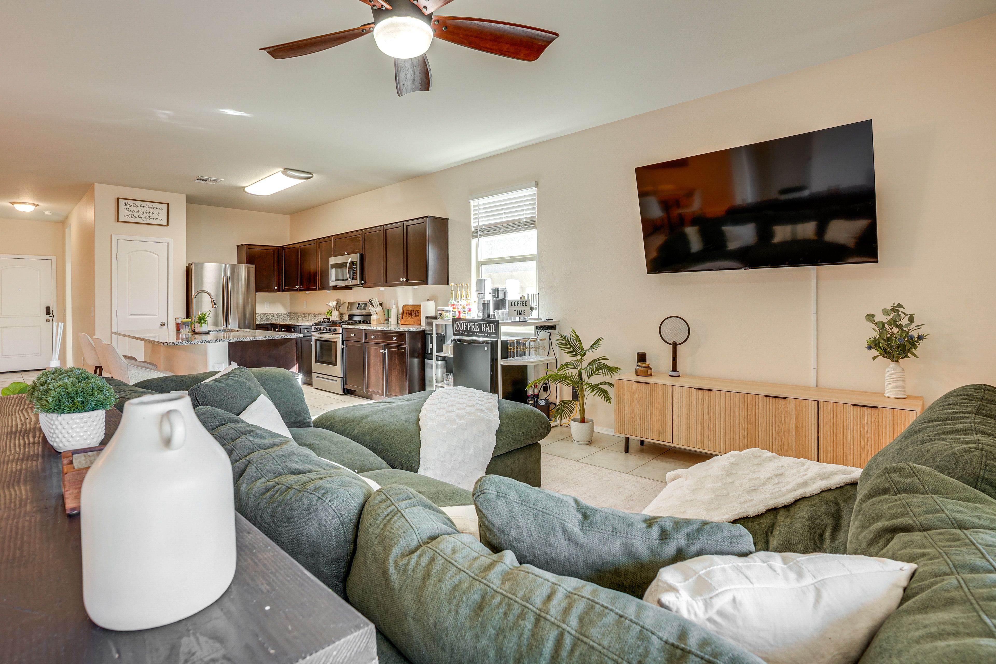Interior | Open Floor Plan | Free WiFi