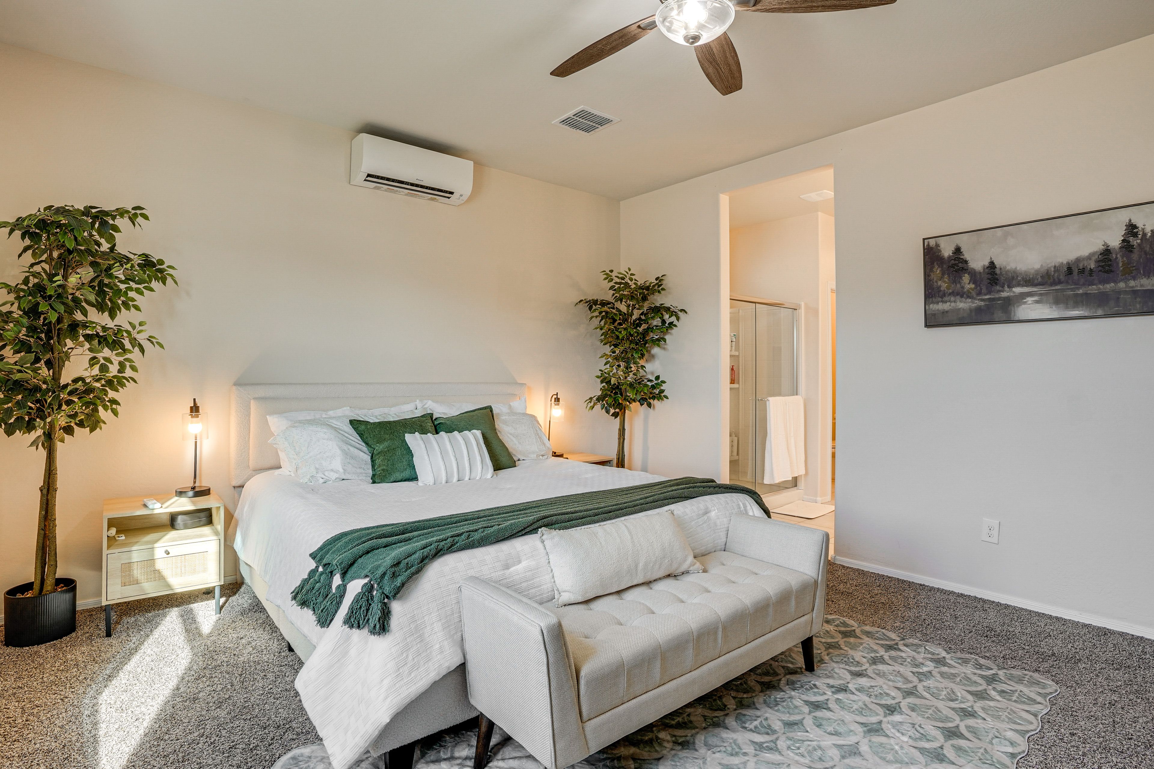 Bedroom 1 | King Bed | En-Suite Bathroom