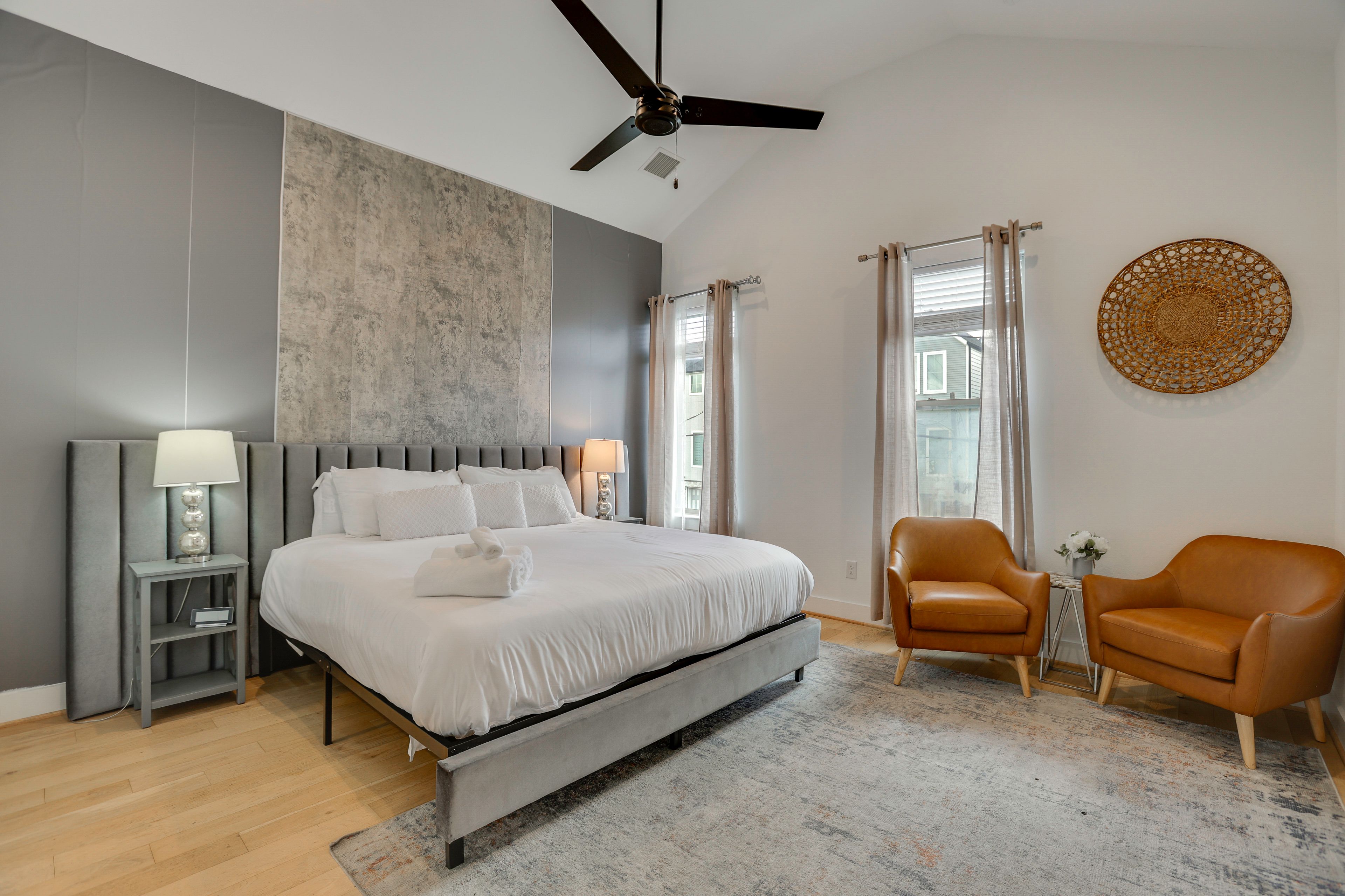 Bedroom 1 | King Bed | 2nd Floor