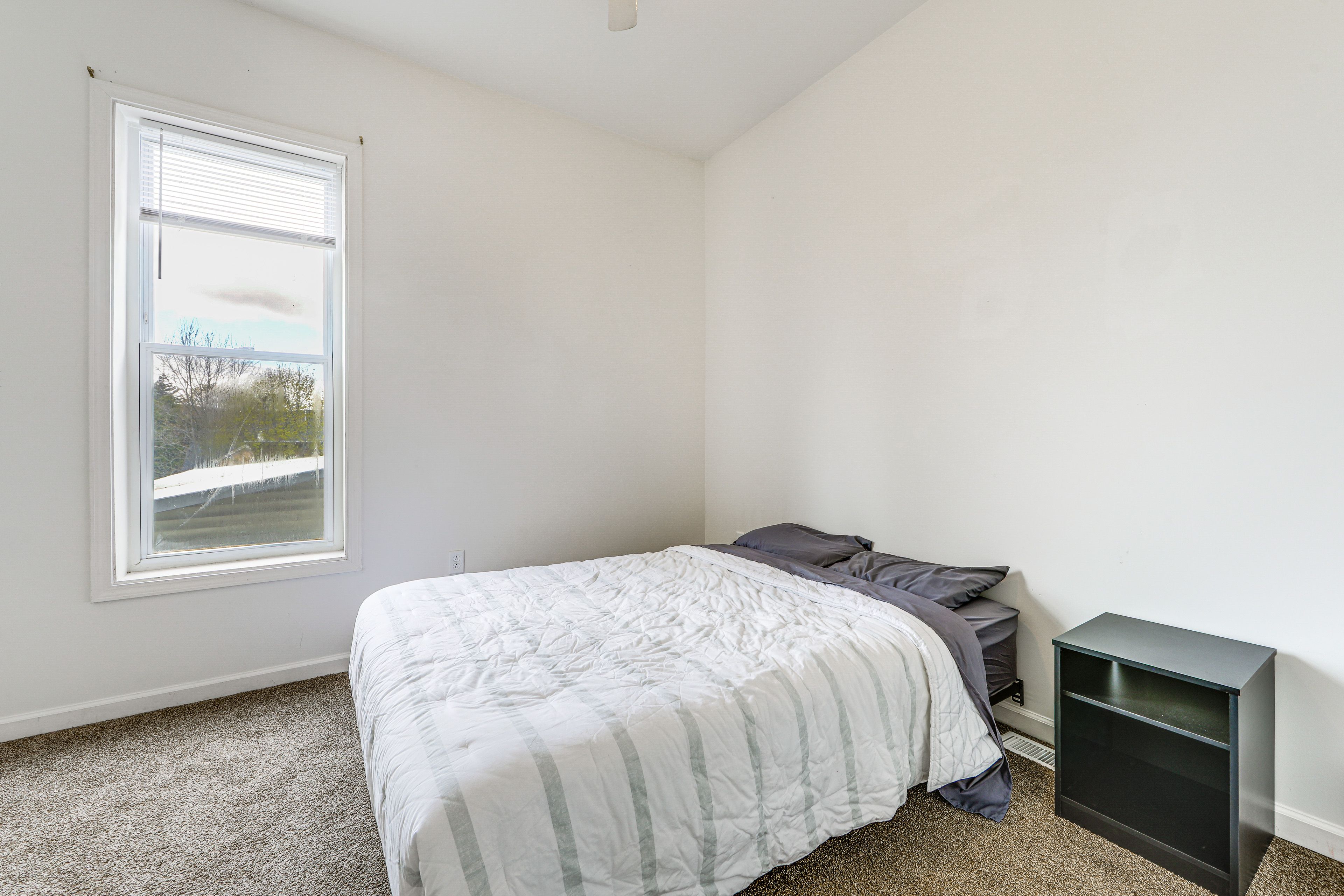 Bedroom 3 | Full Bed