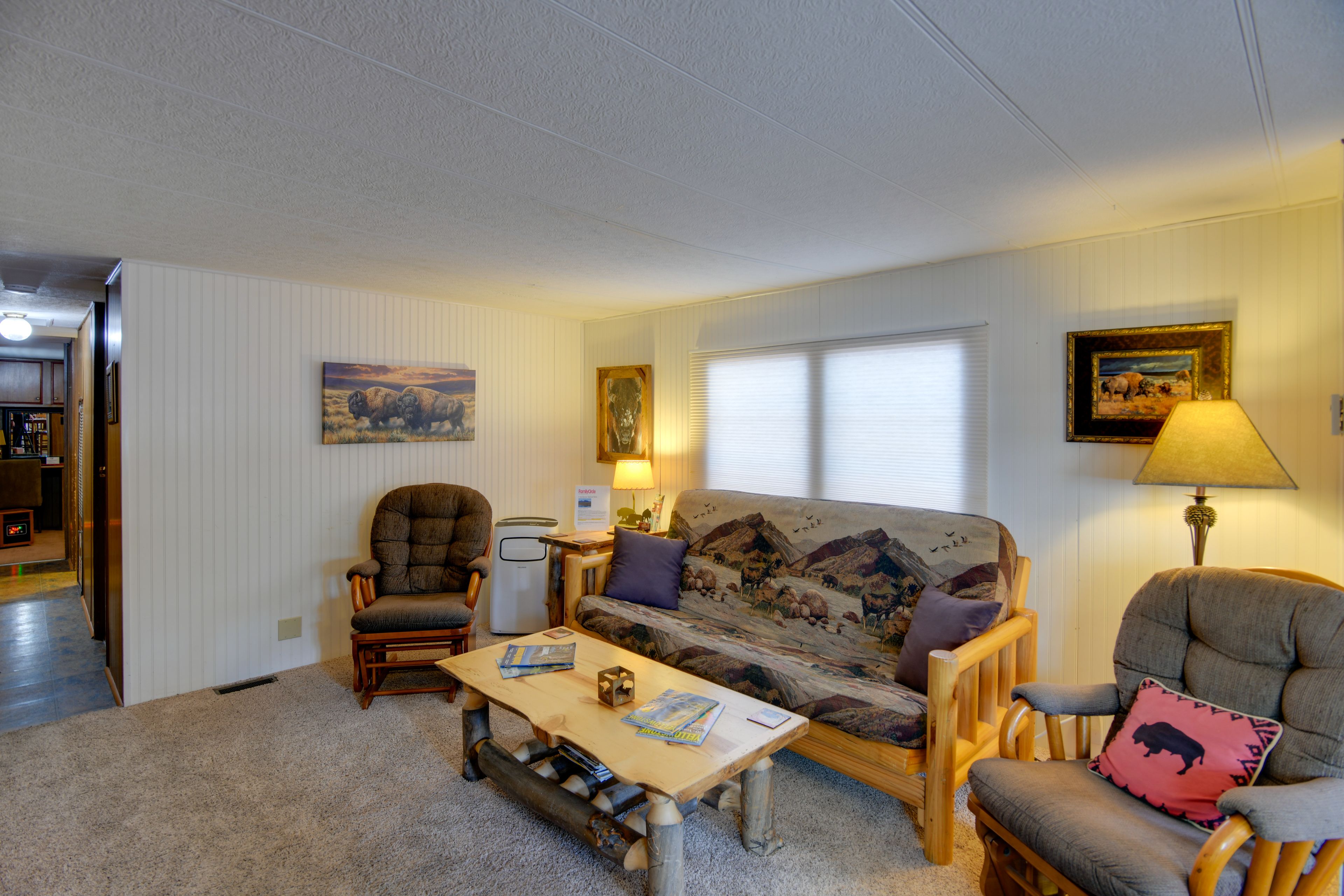 Living Room | Full Futon