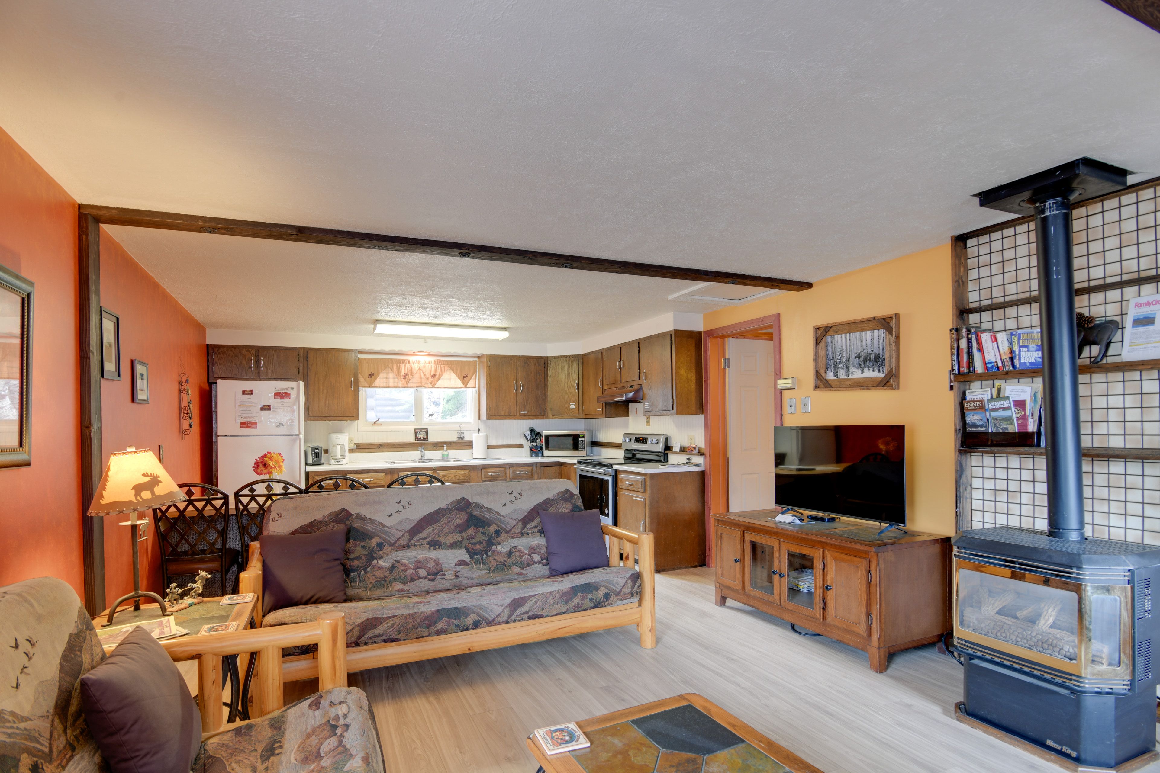 West Yellowstone Vacation Rental | 1BR | 1BA | 650 Sq Ft