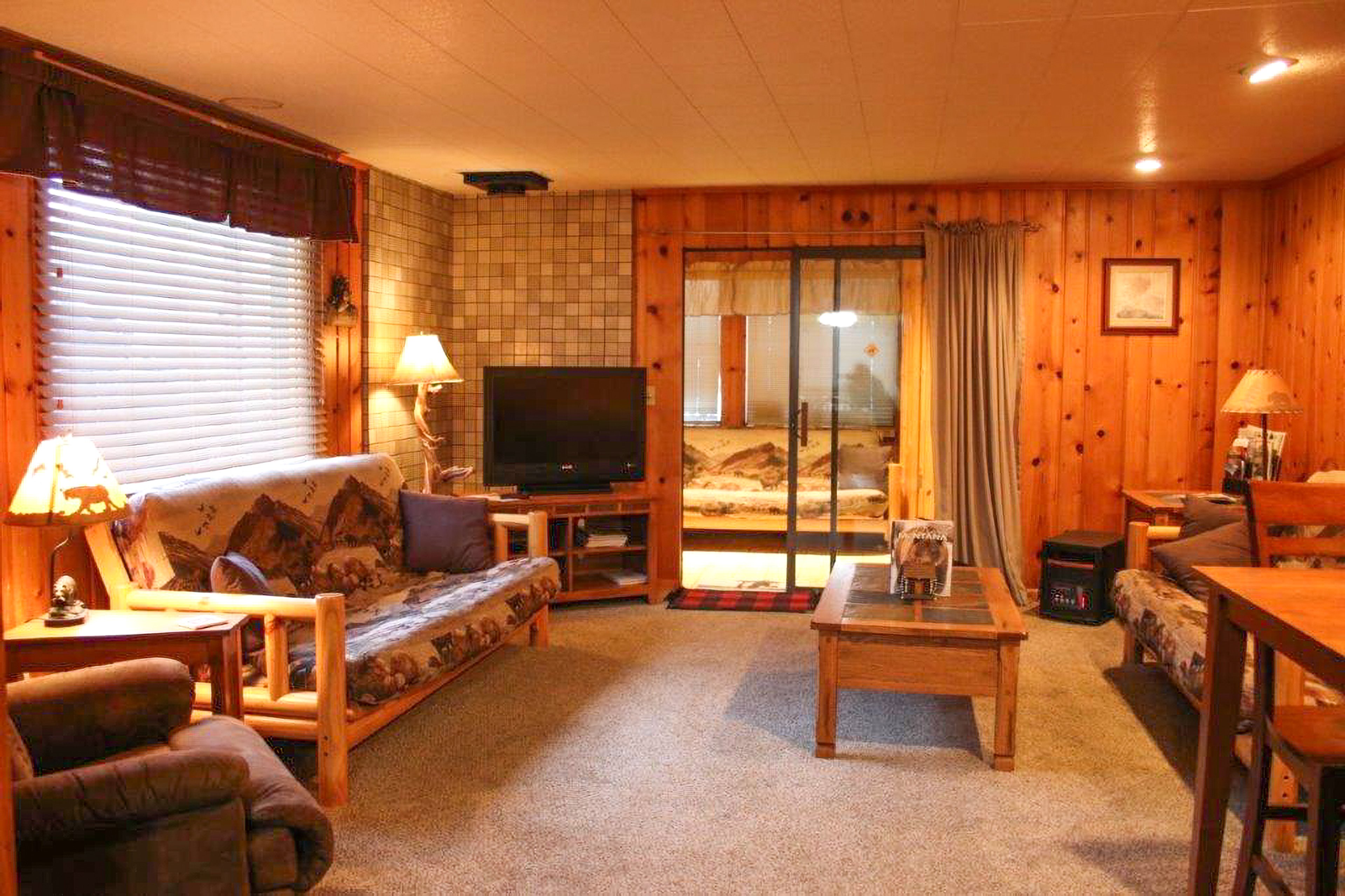 West Yellowstone Vacation Rental | 2BR | 2BA | 1,300 Sq Ft