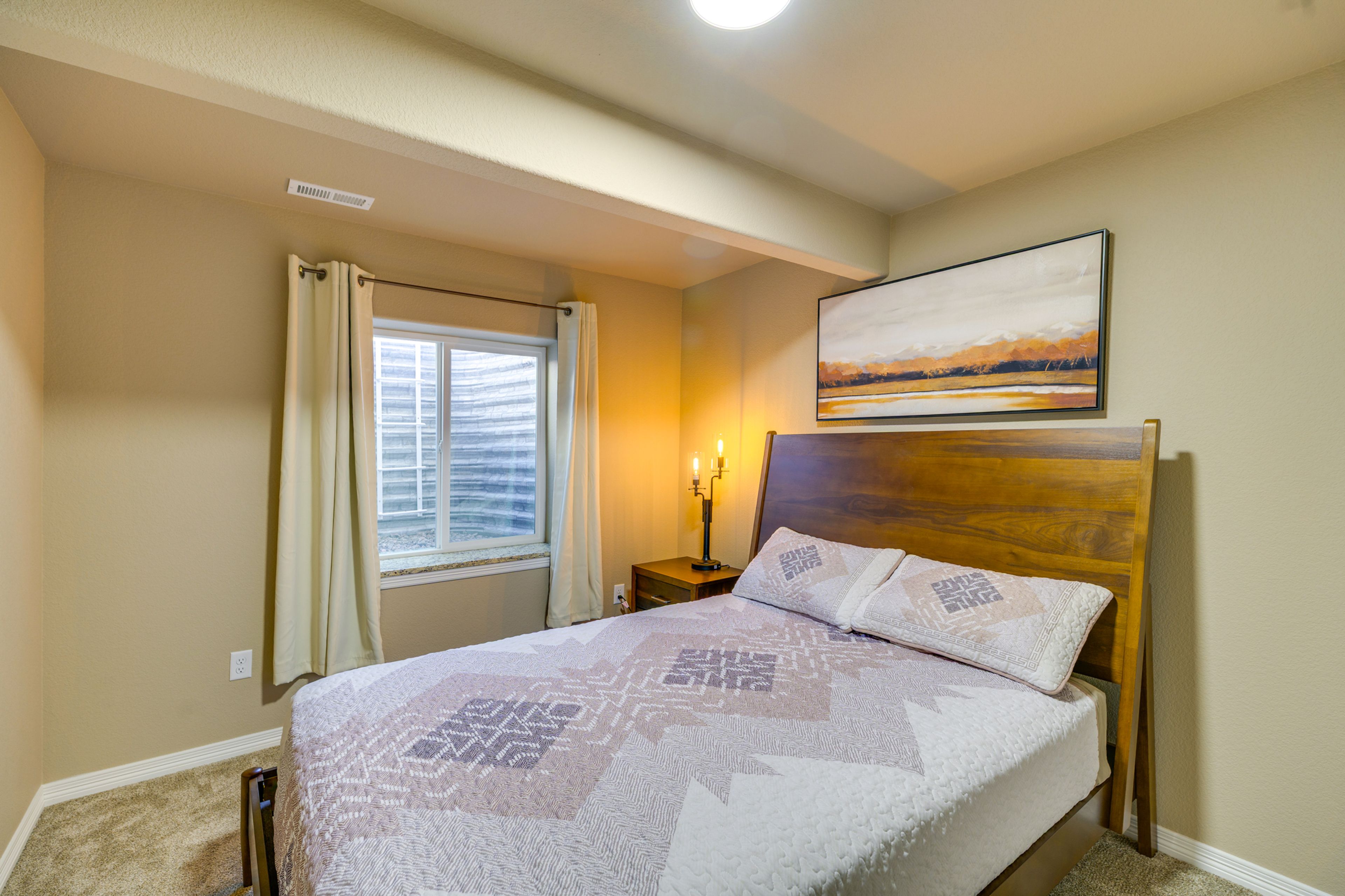 Bedroom 4 | Queen Bed | Lower Level