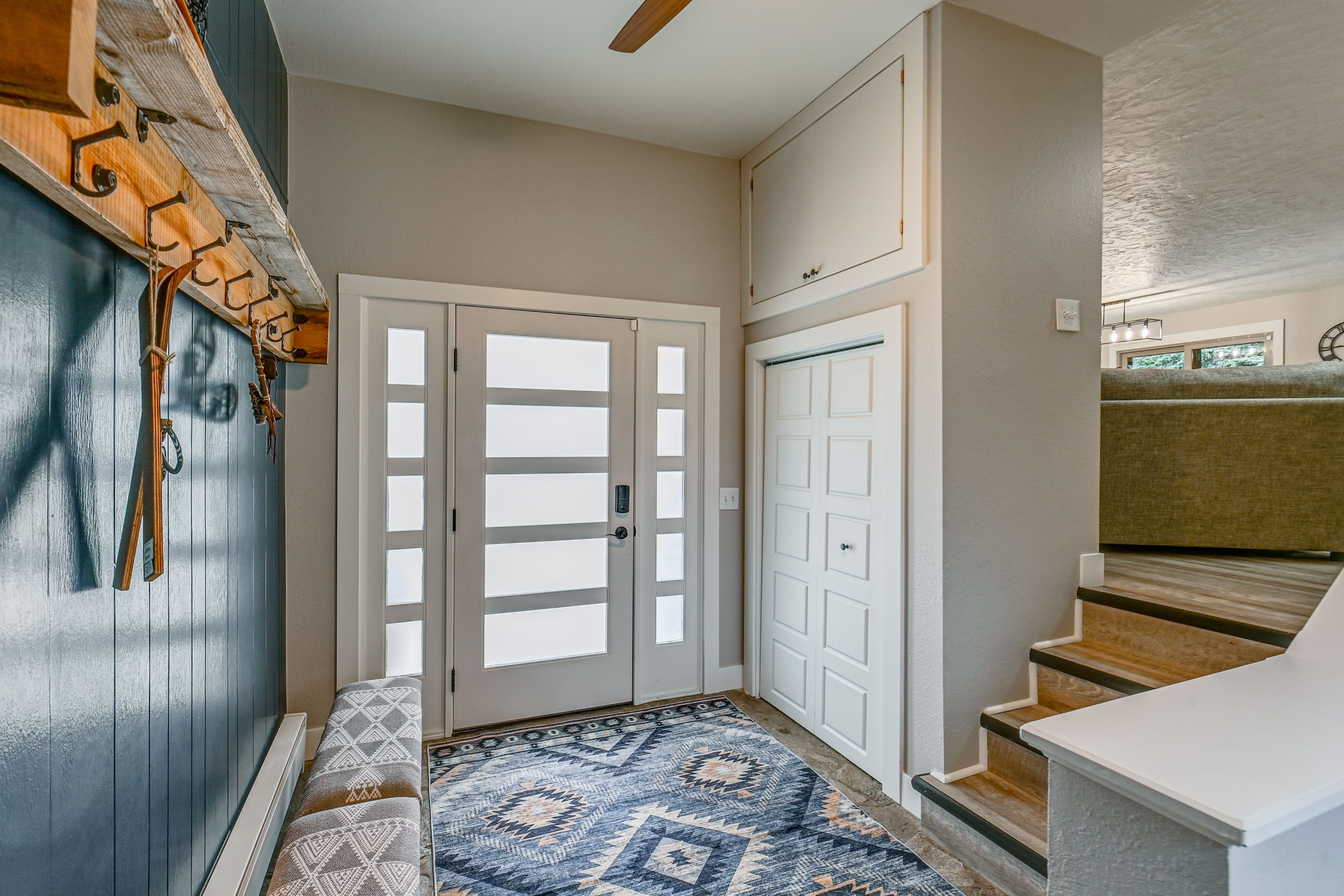 Entry Landing | Lower Floor