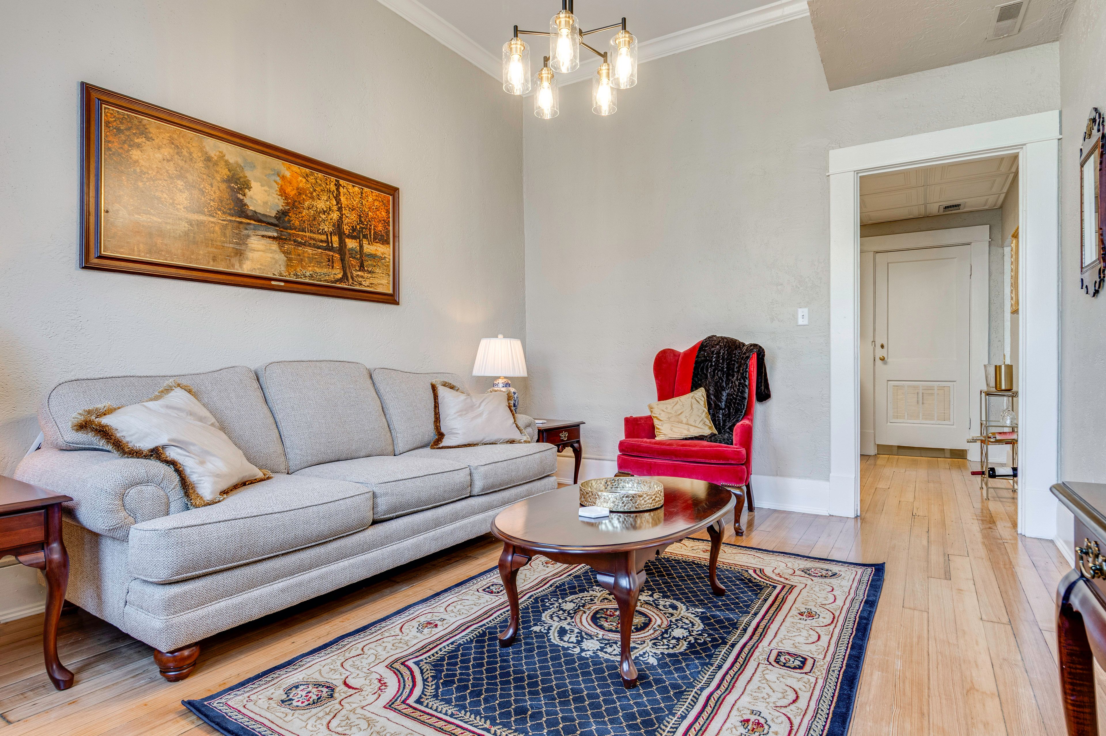 Living Room | Free WiFi