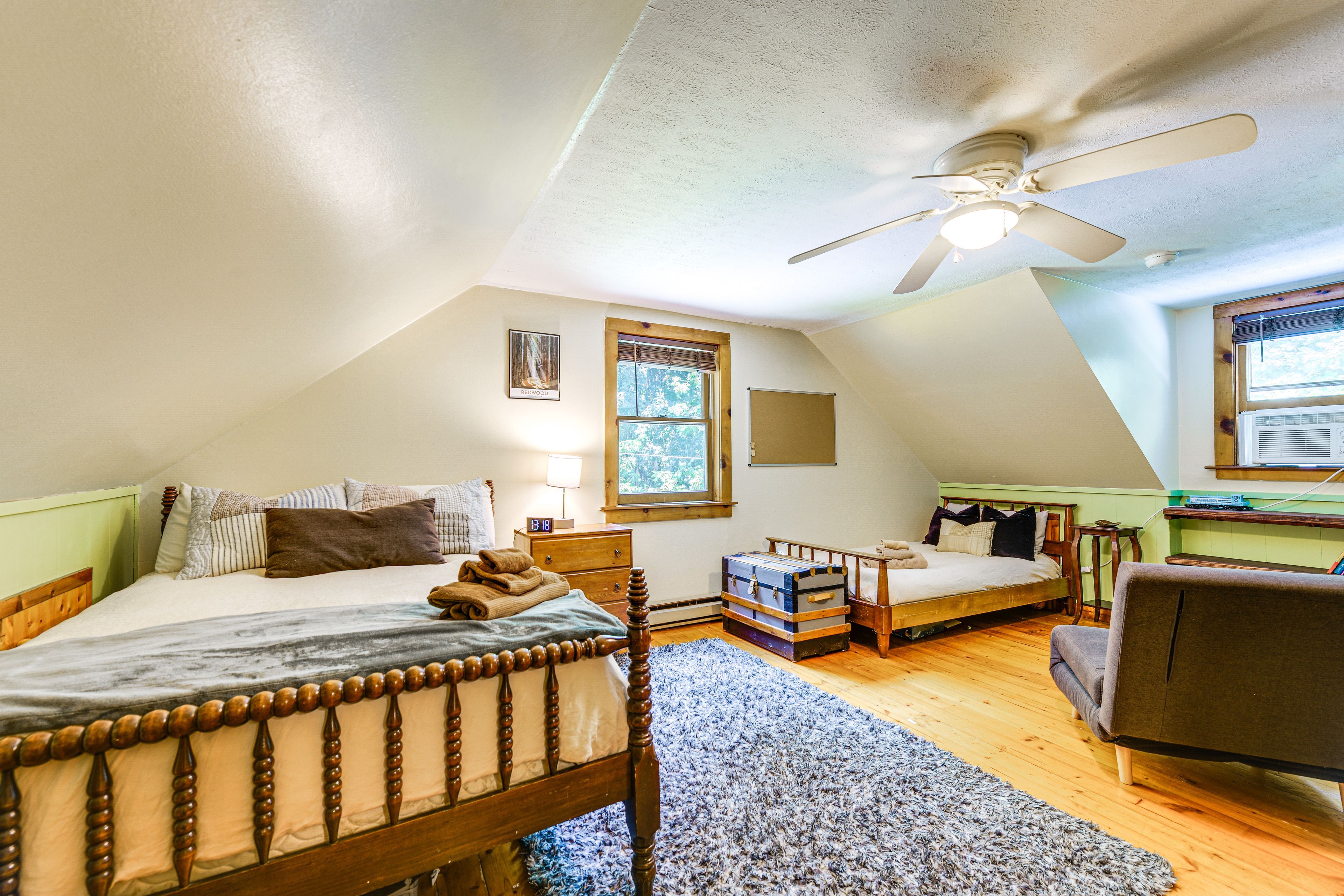 Bedroom 3 | 2nd Floor | Full Bed | Twin Bed