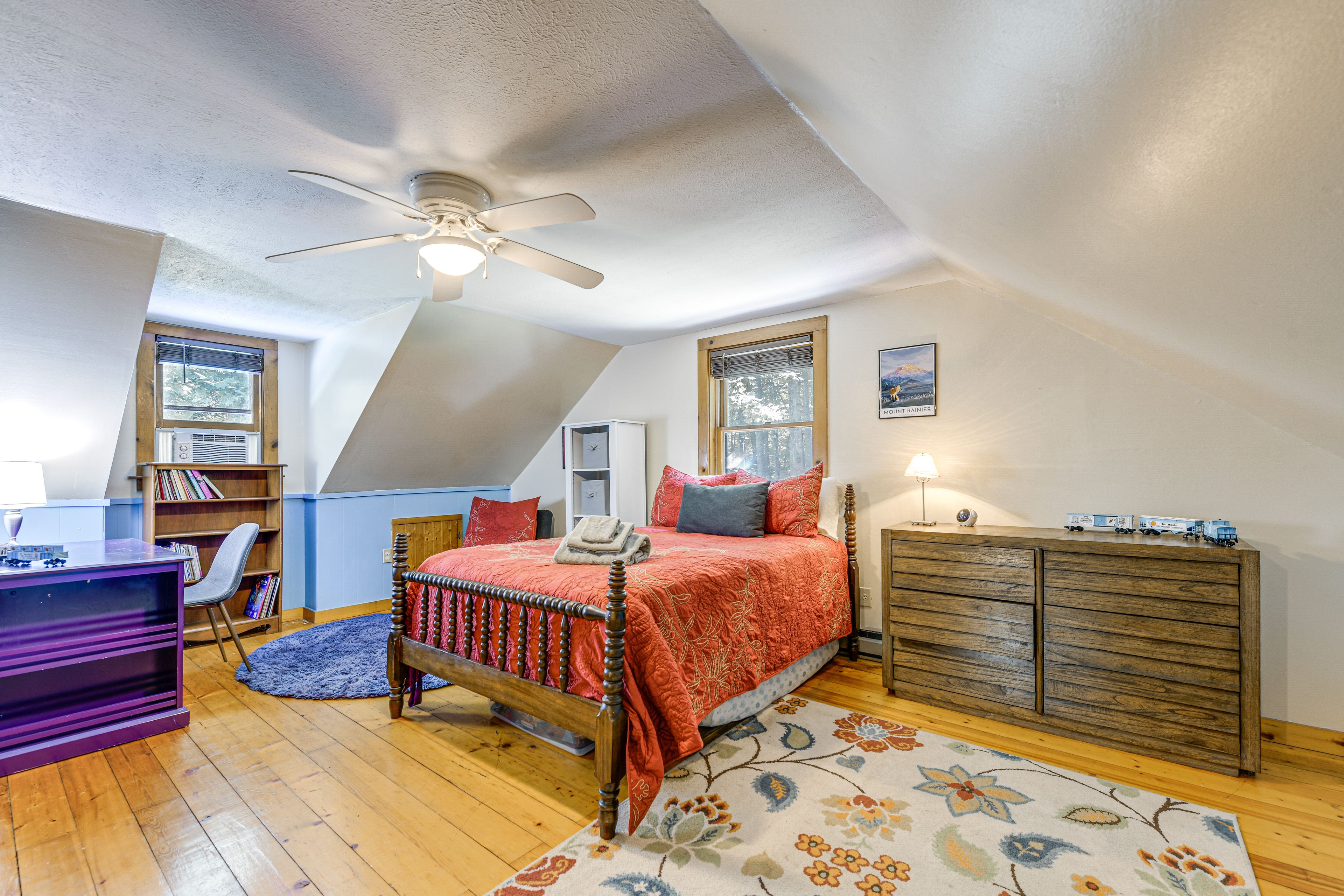Bedroom 2 | 2nd Floor | Full Bed