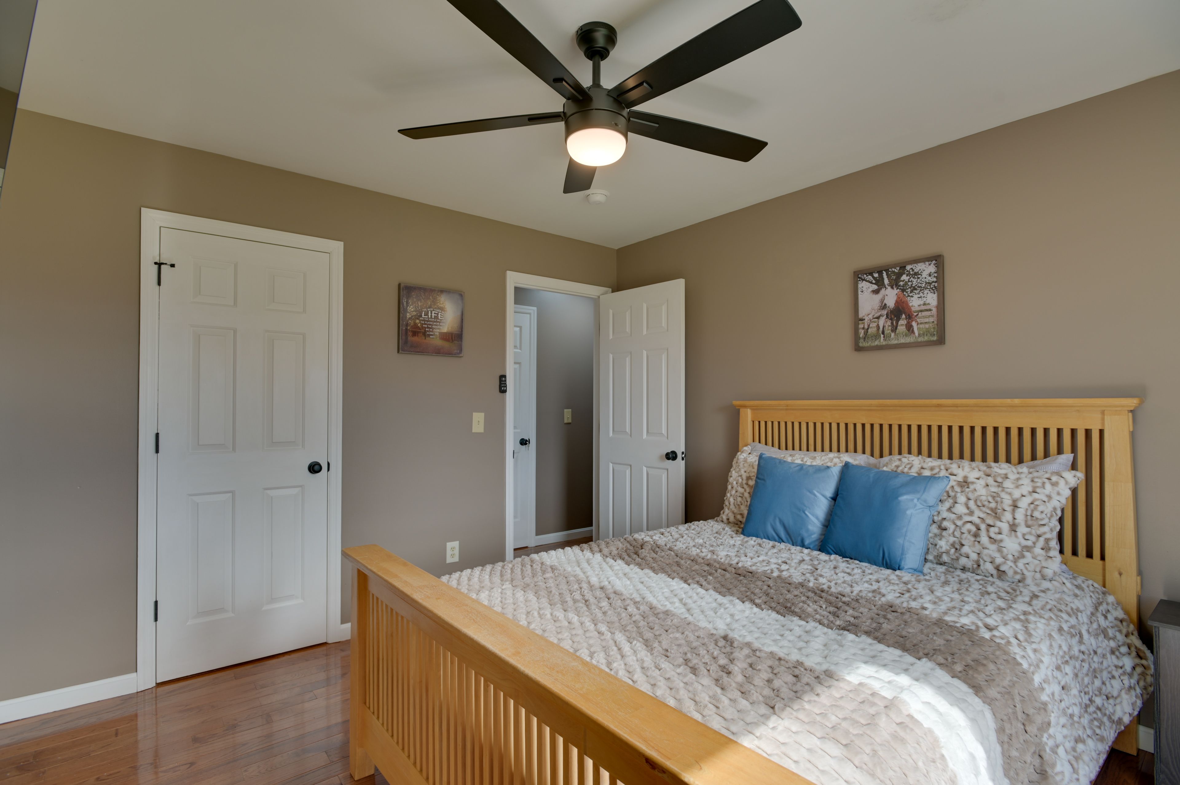 Bedroom 5 | 2nd Floor | Queen Bed