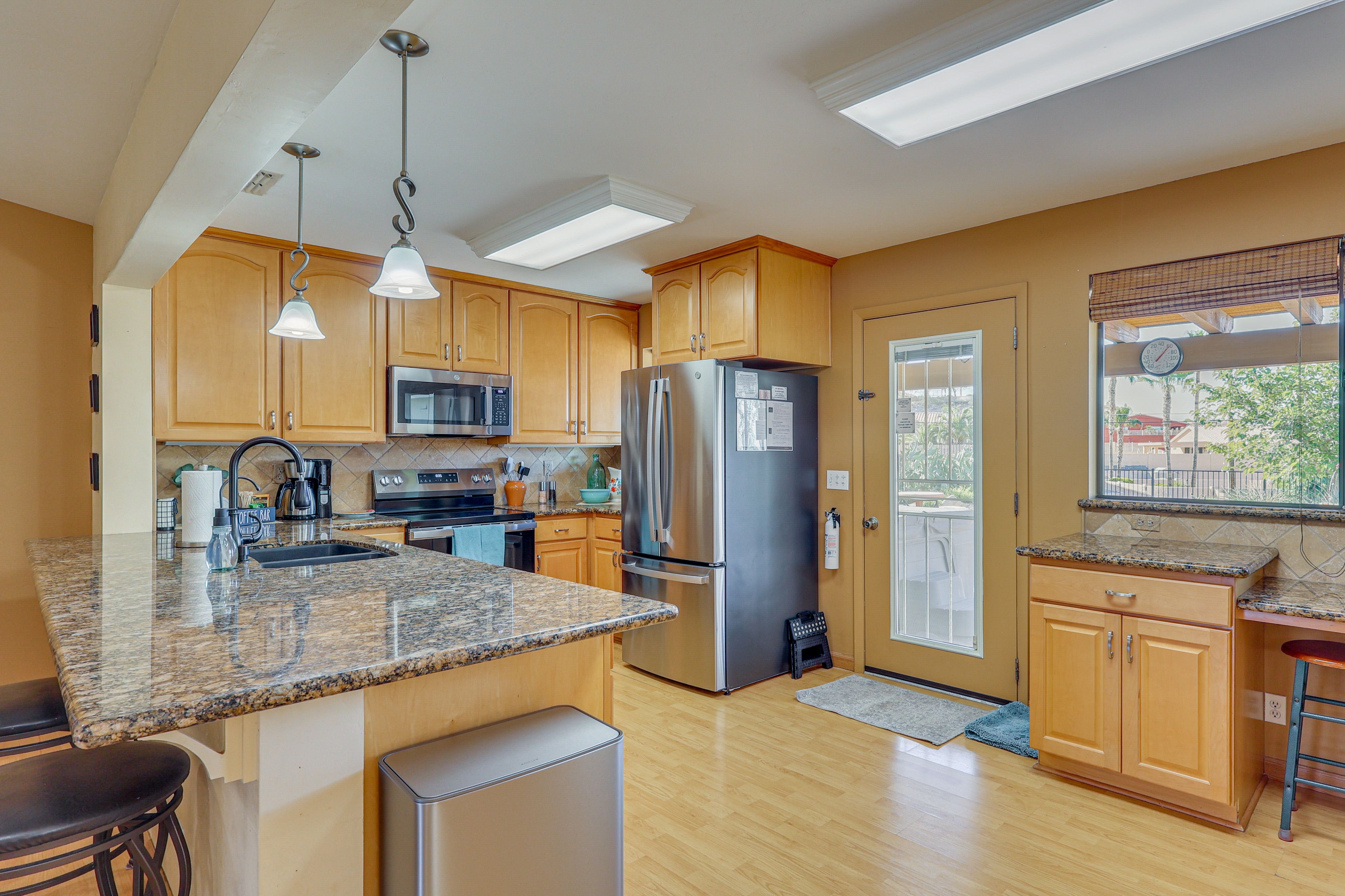 Kitchen | Dishwasher