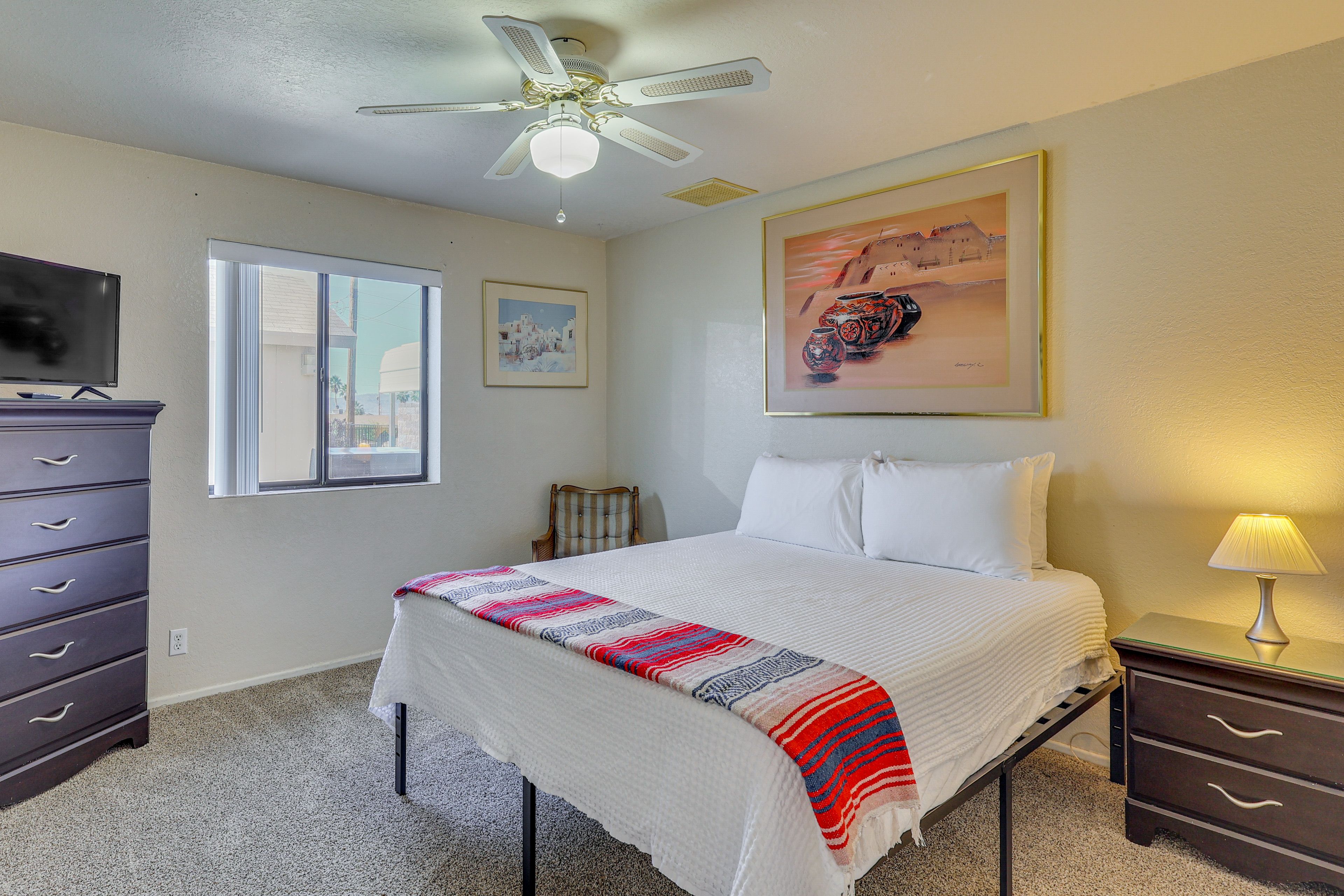 Bedroom 2 | Queen Bed