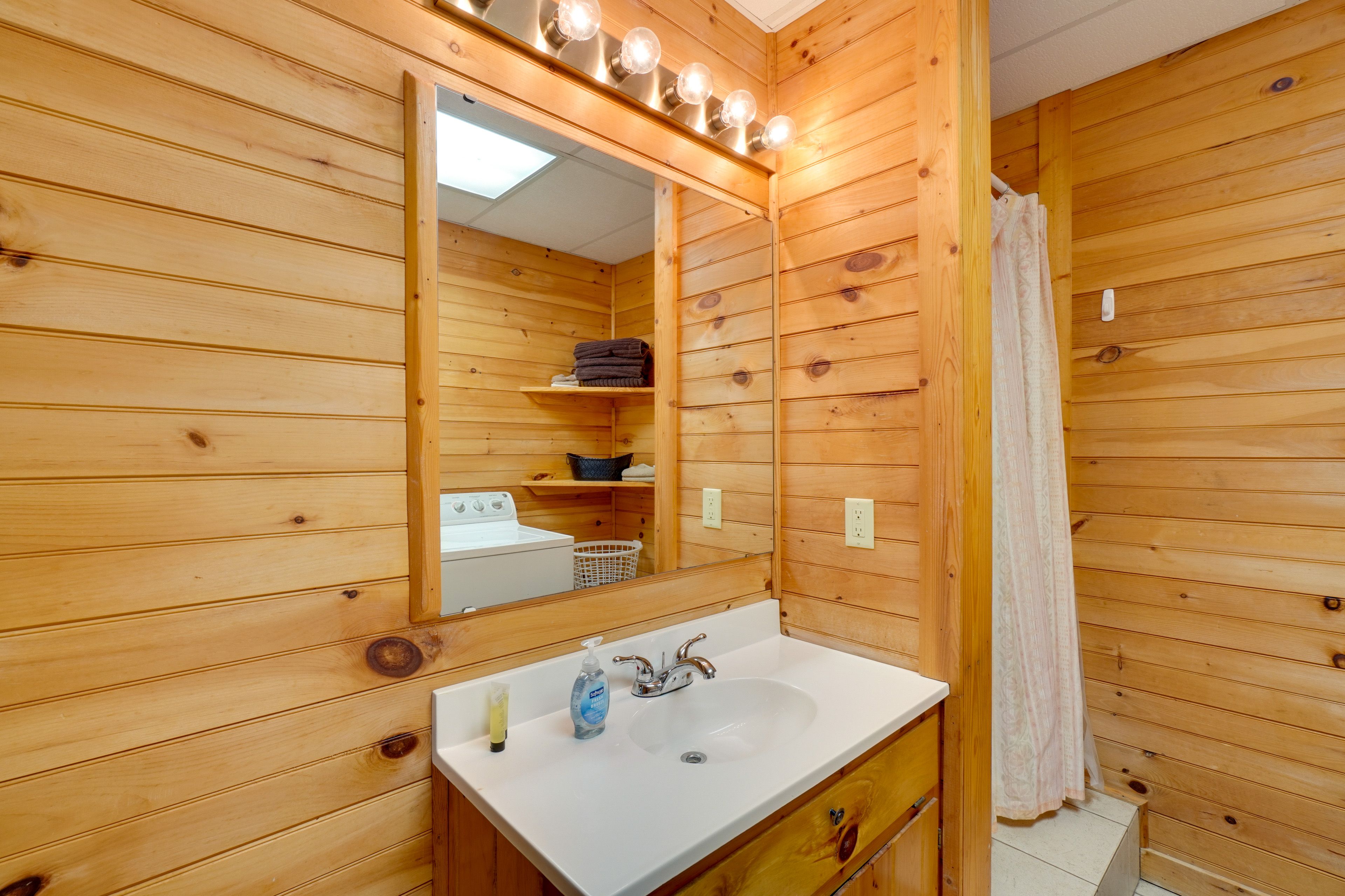 Bathroom | Shower | Washer/Dryer | Lower Level