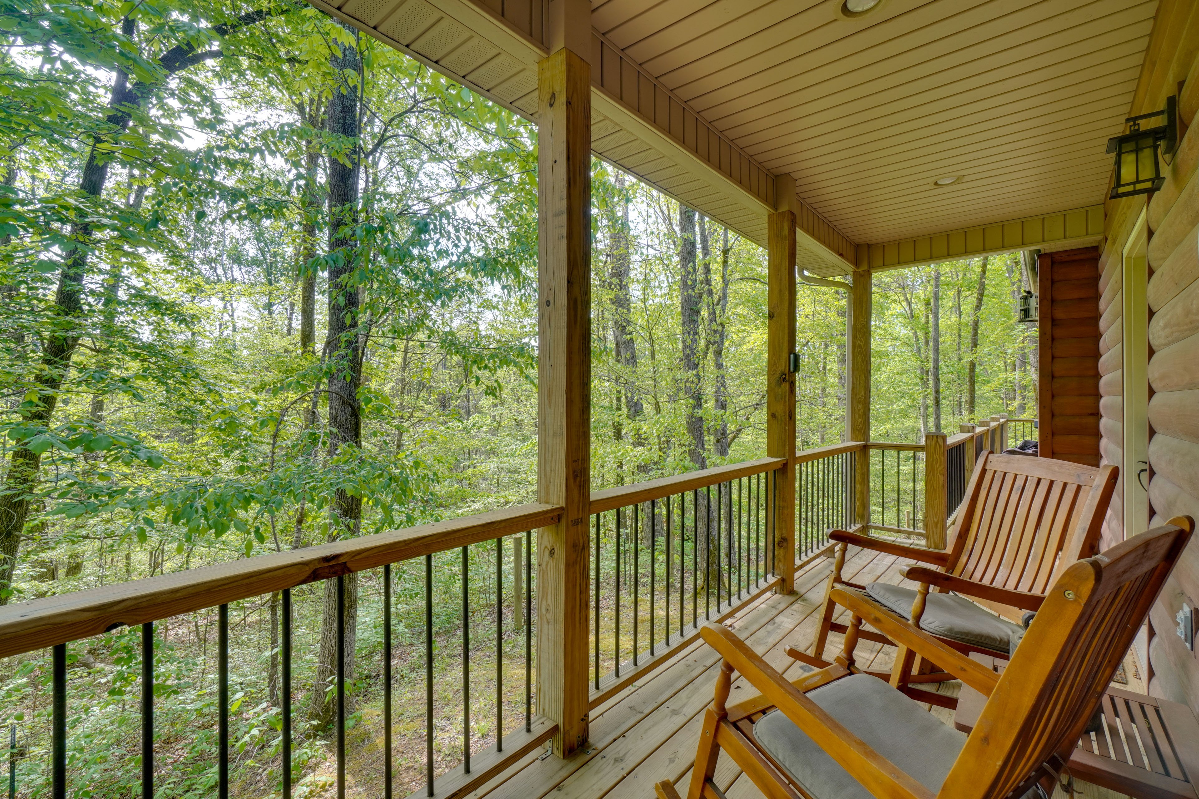 Wraparound Deck