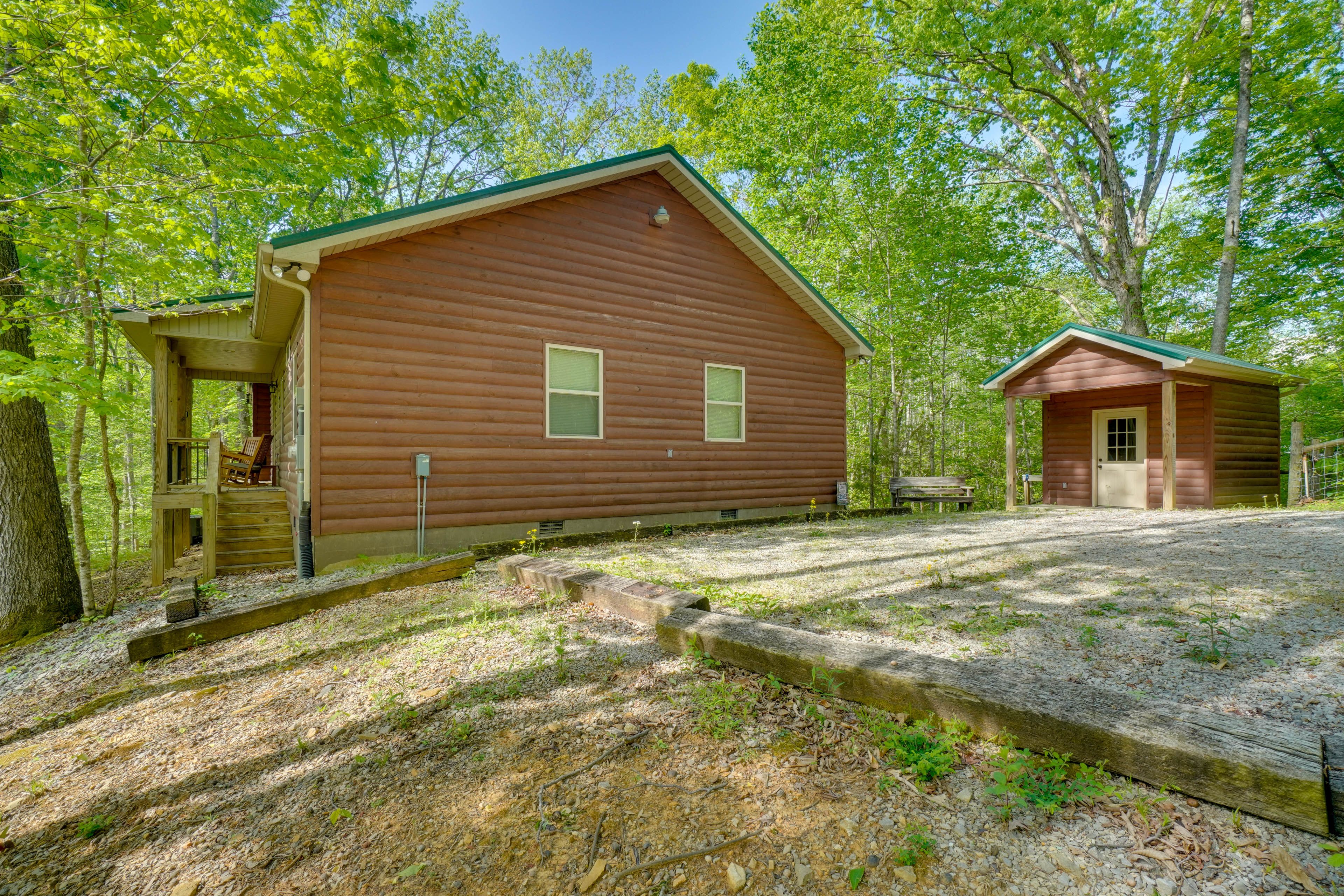 Cabin Exterior | Driveway (2 Vehicles) | Boats Allowed