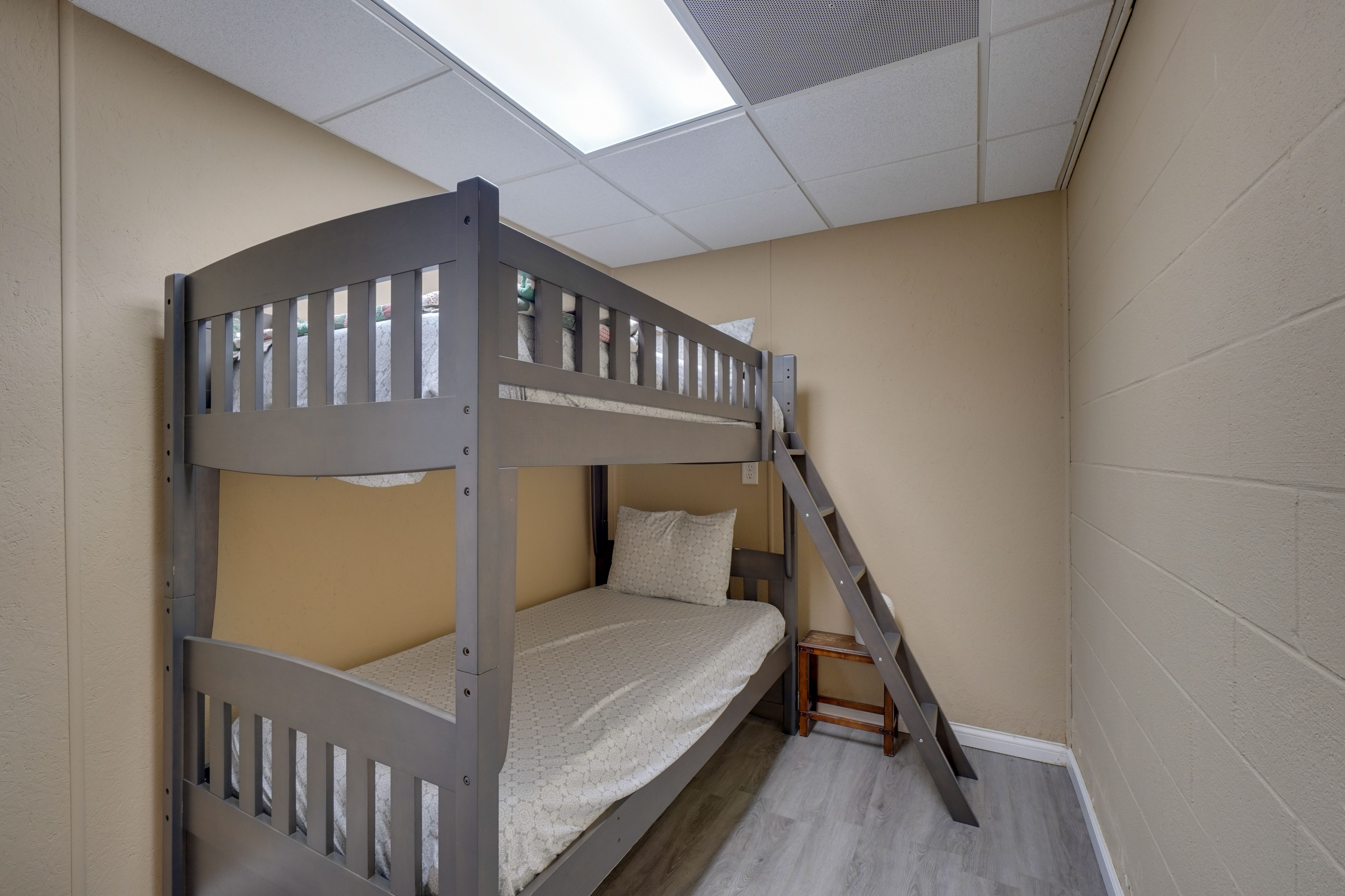 Bedroom 4 | Twin Bunk Bed | Lower Floor