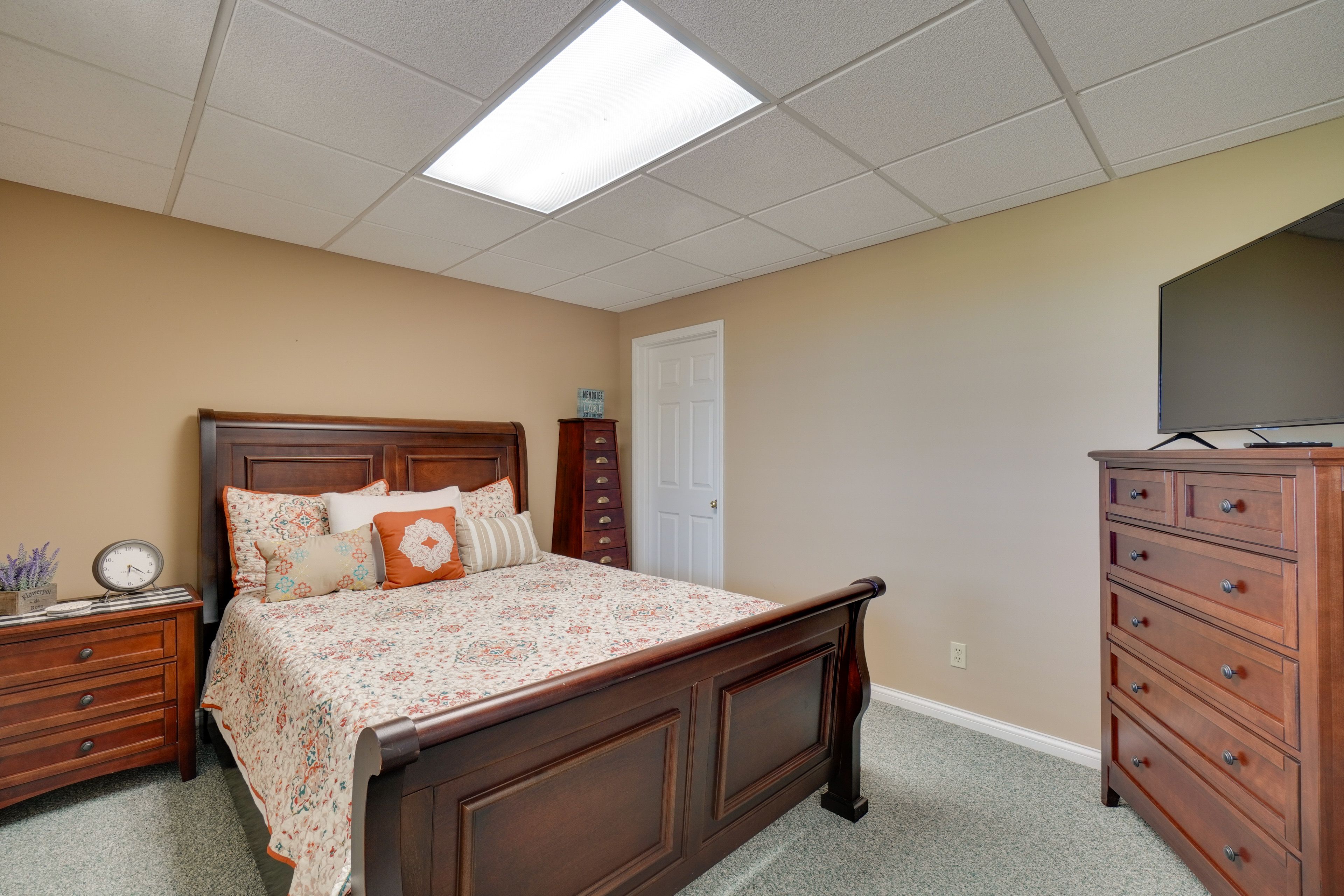 Bedroom 3 | Queen Bed | Lower Floor