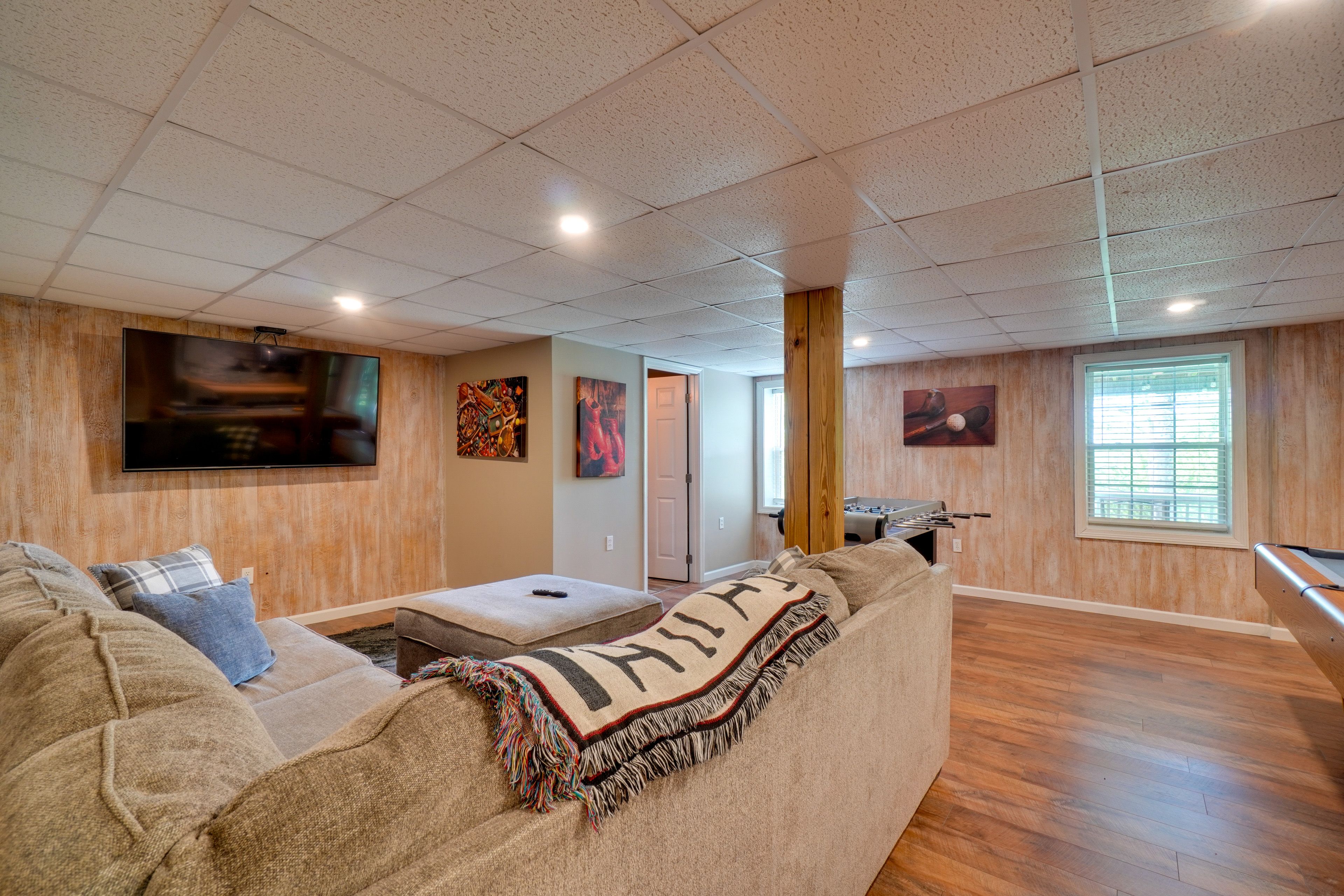 Game Room | Lower Level