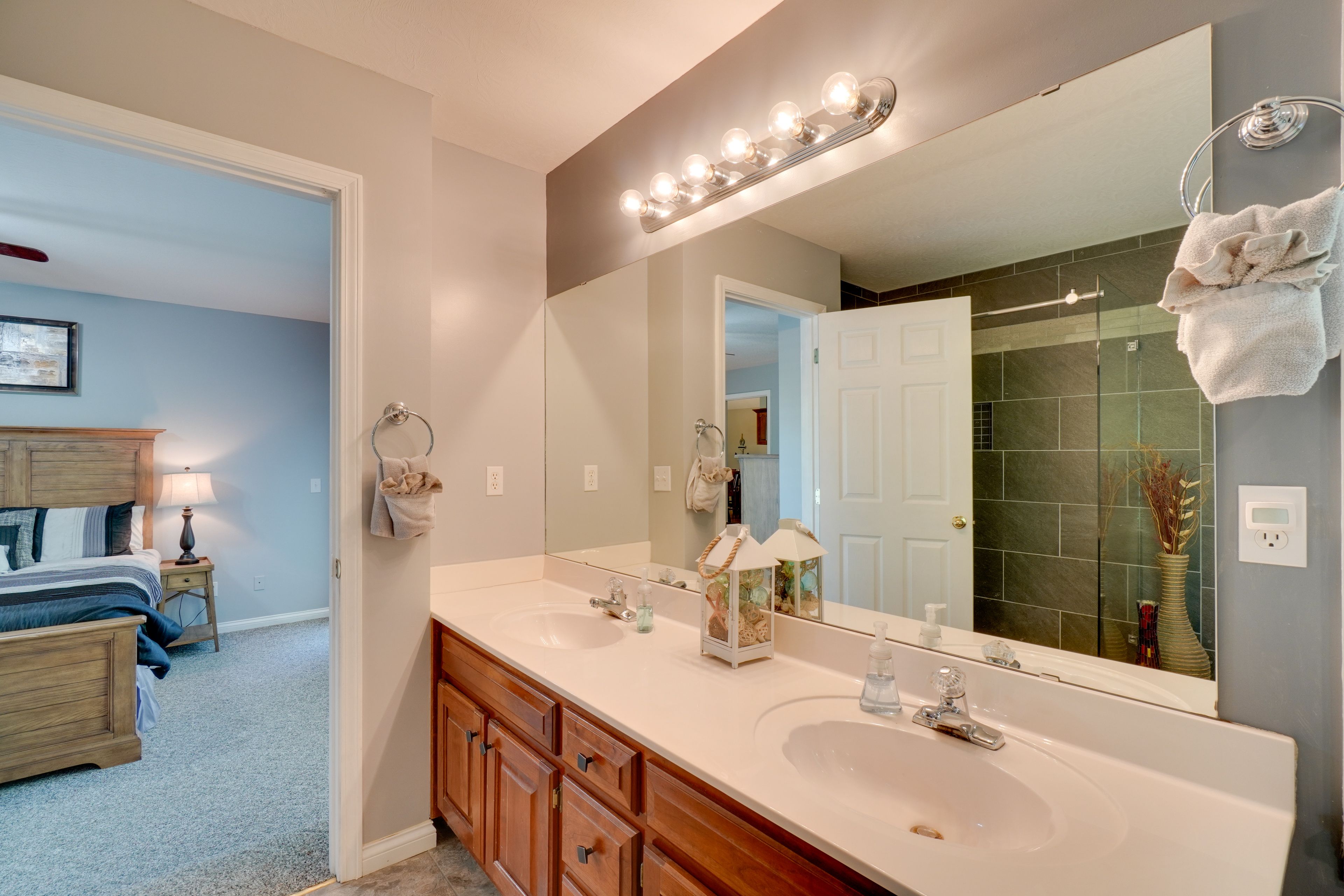 En-Suite Bathroom | Main Level