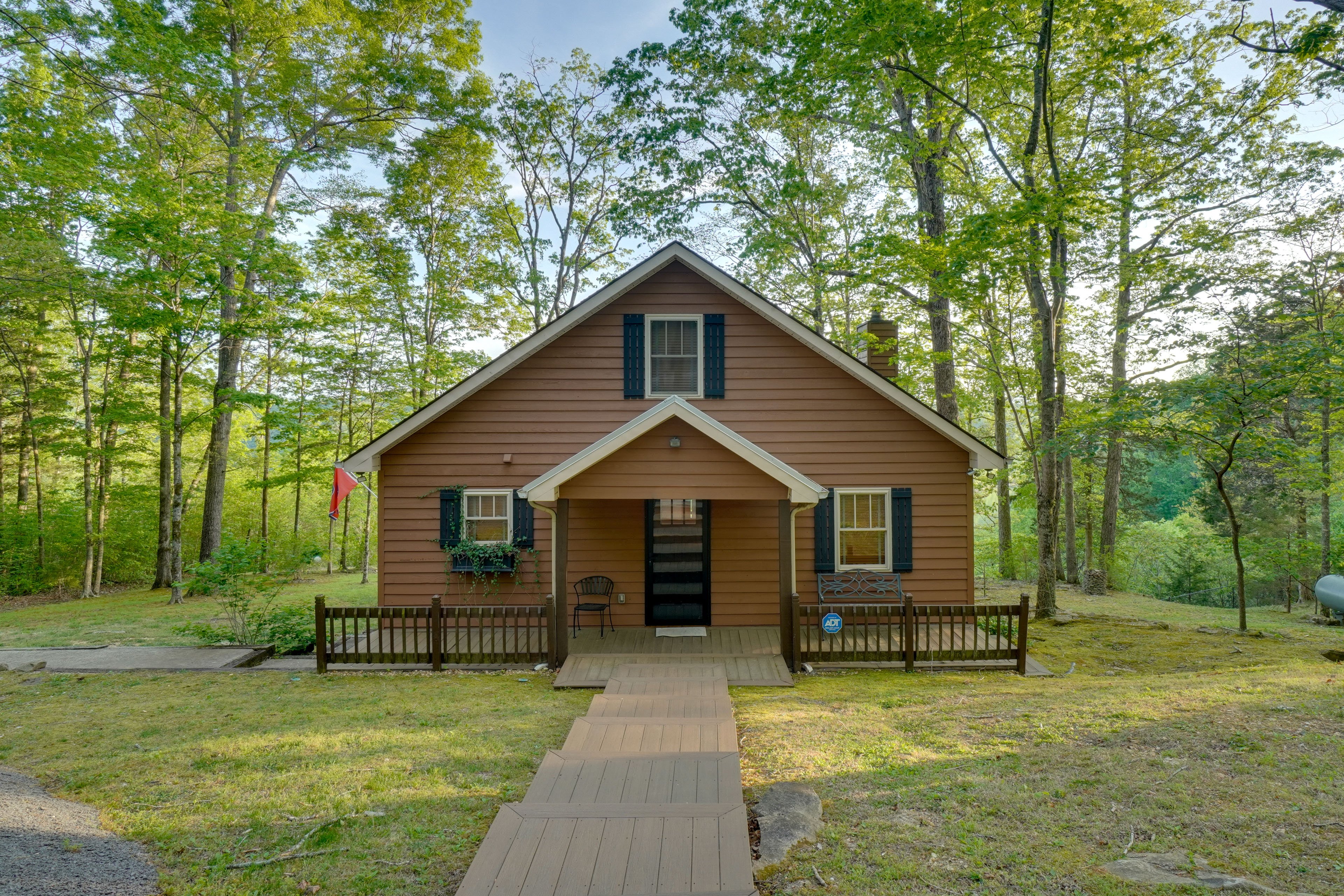 Panoramic Lake Views! Dale Hollow Lake Cabin