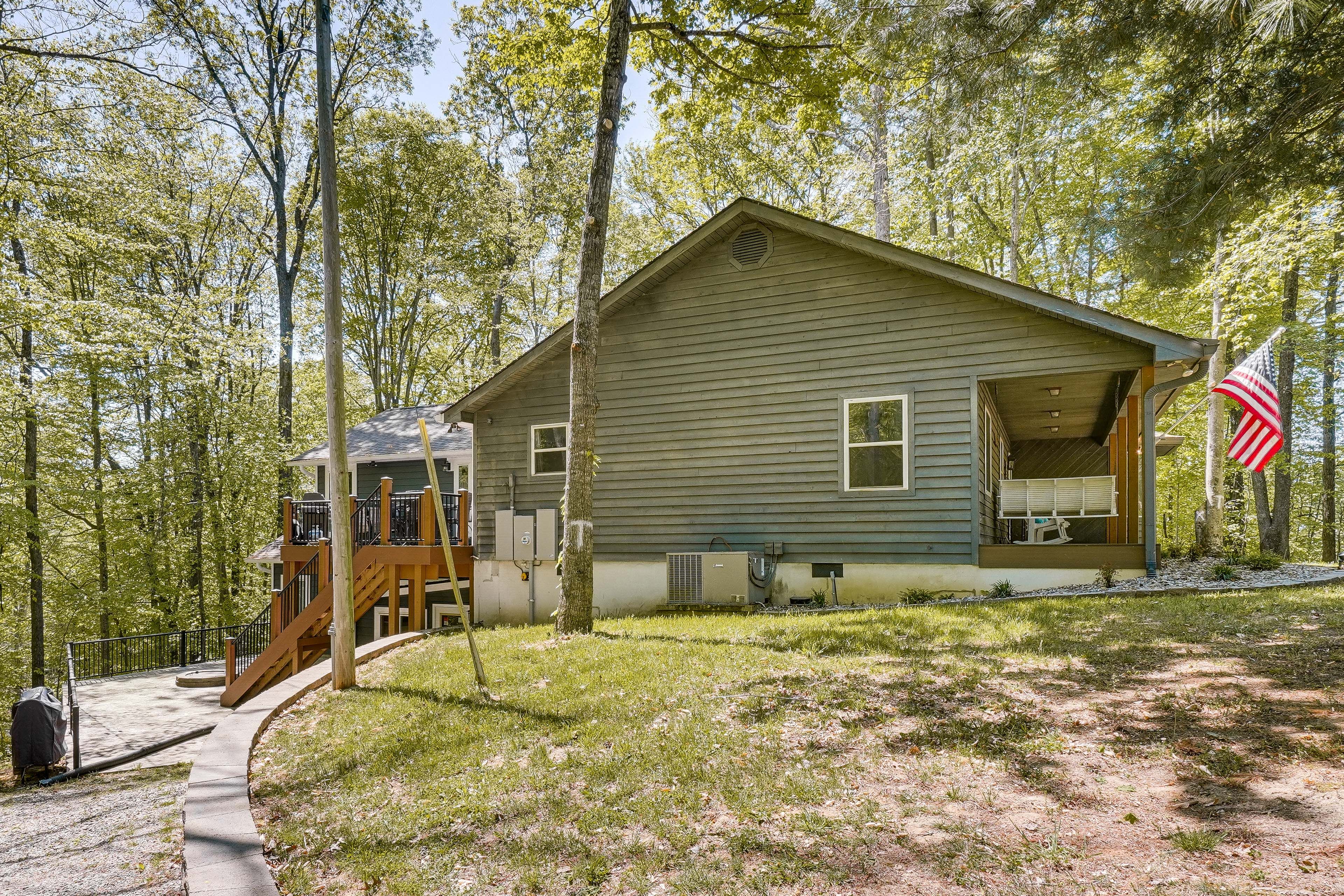 Exterior | Fire Pit Unavailable