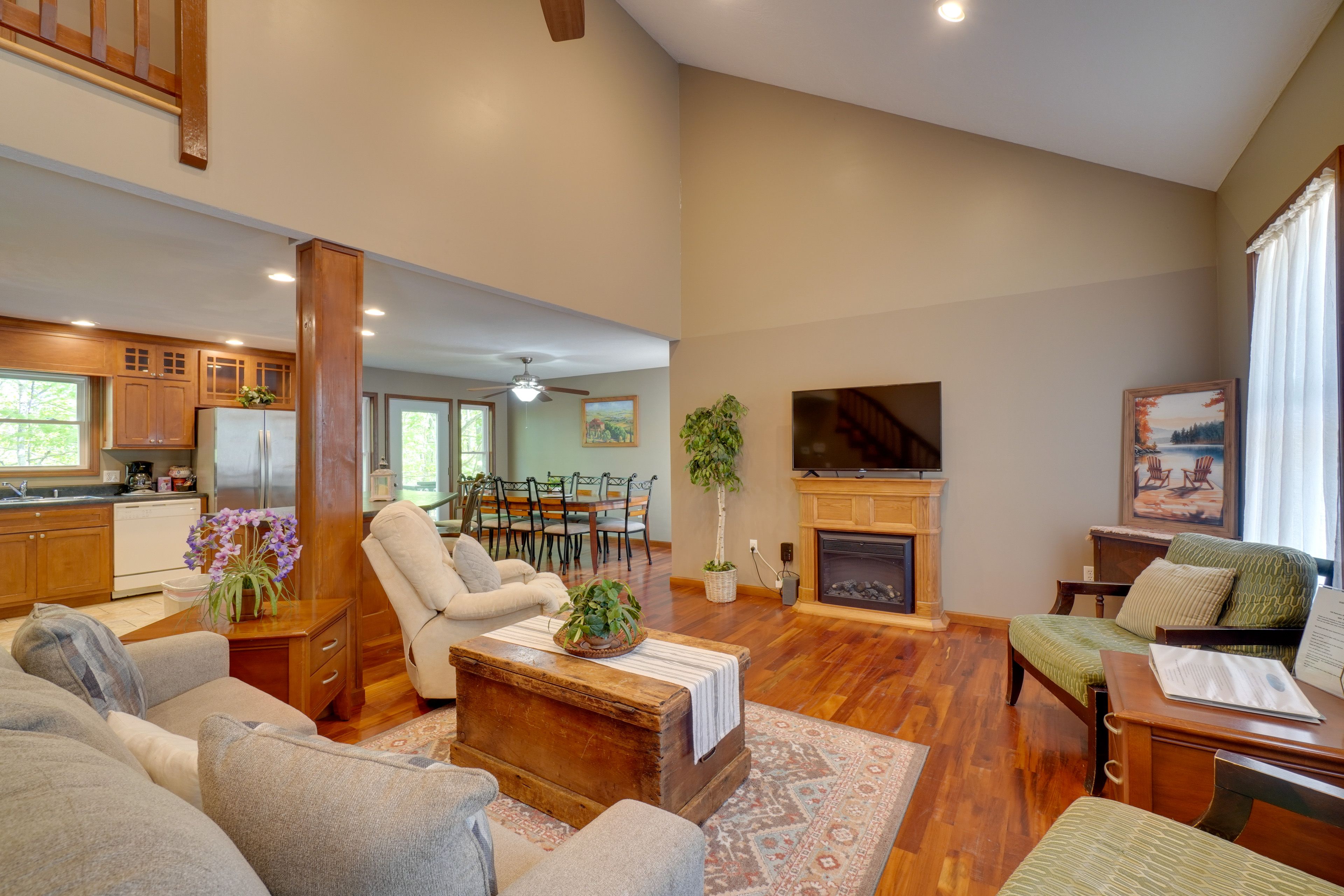 Living Room | 1st Floor | Sleeper Sofa