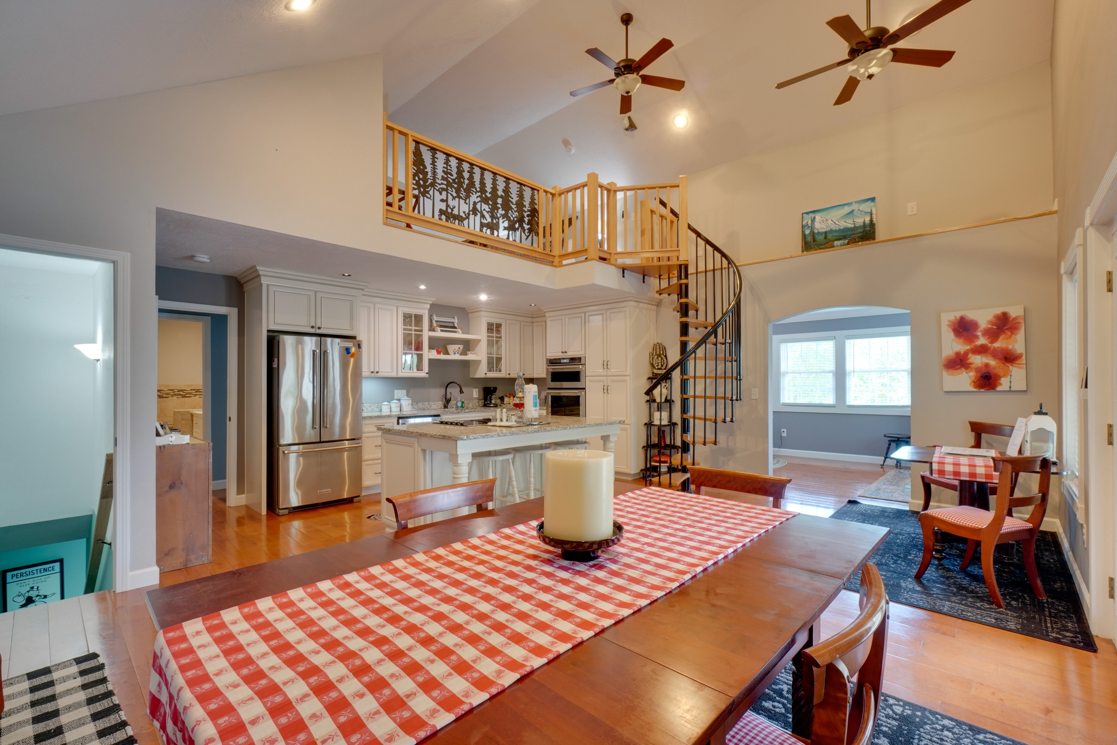 Living Space | Main Level