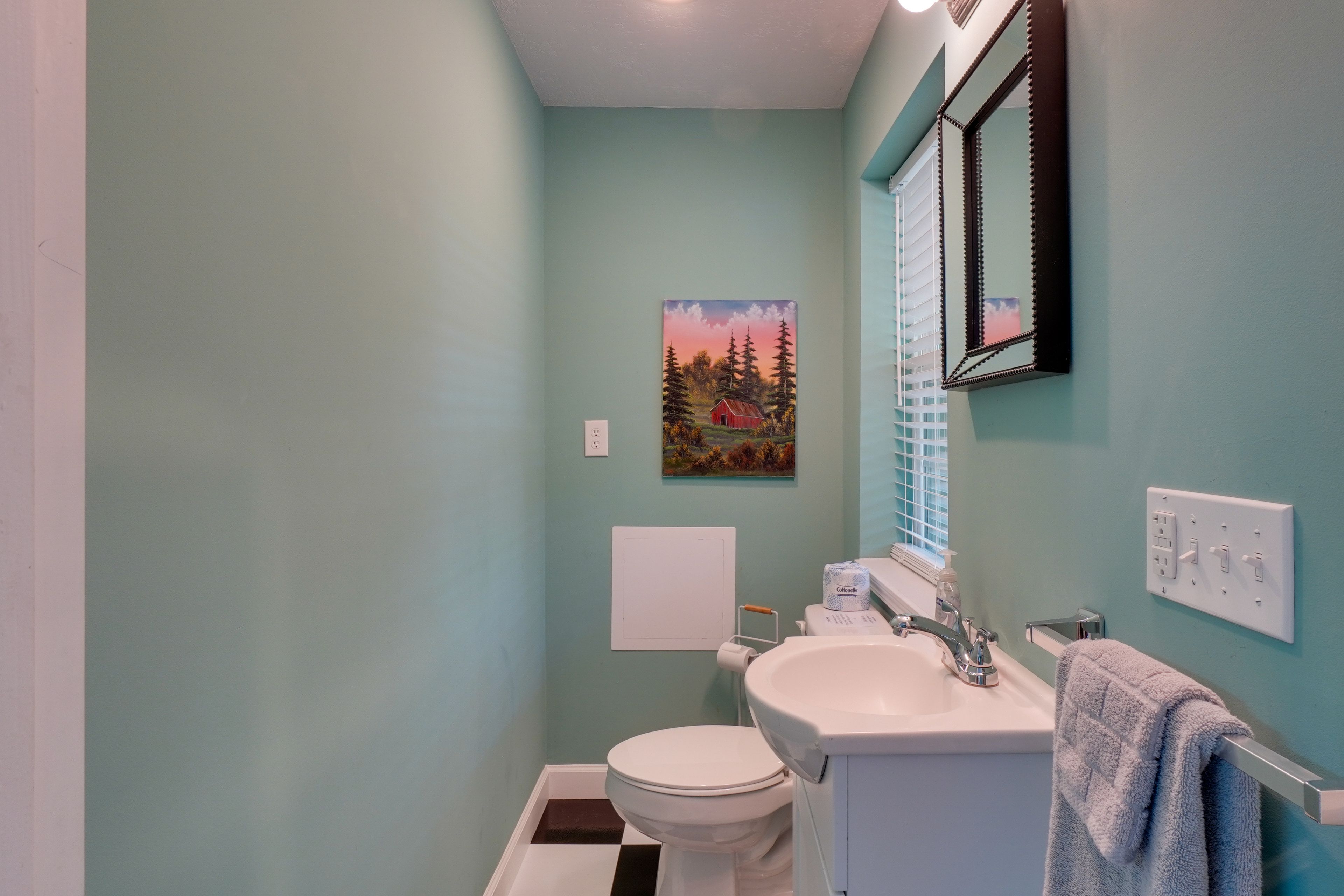 Half Bathroom | Lower Level