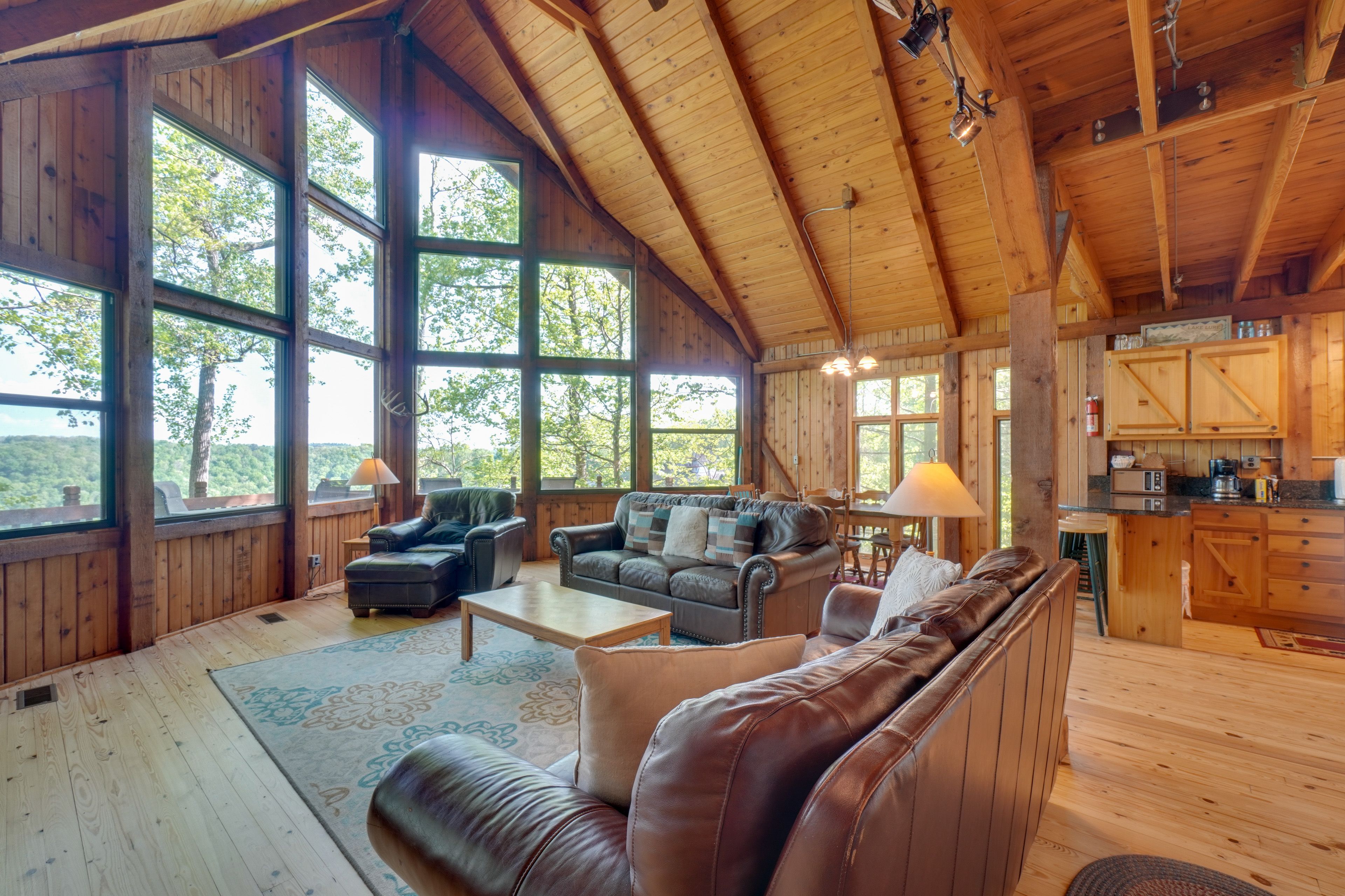 Living Room | Main Level